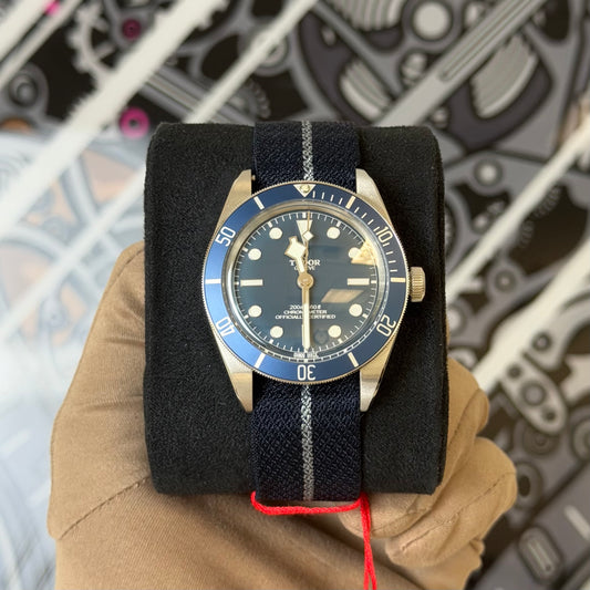NEW Tudor BB58 Blue NATO model 79030B