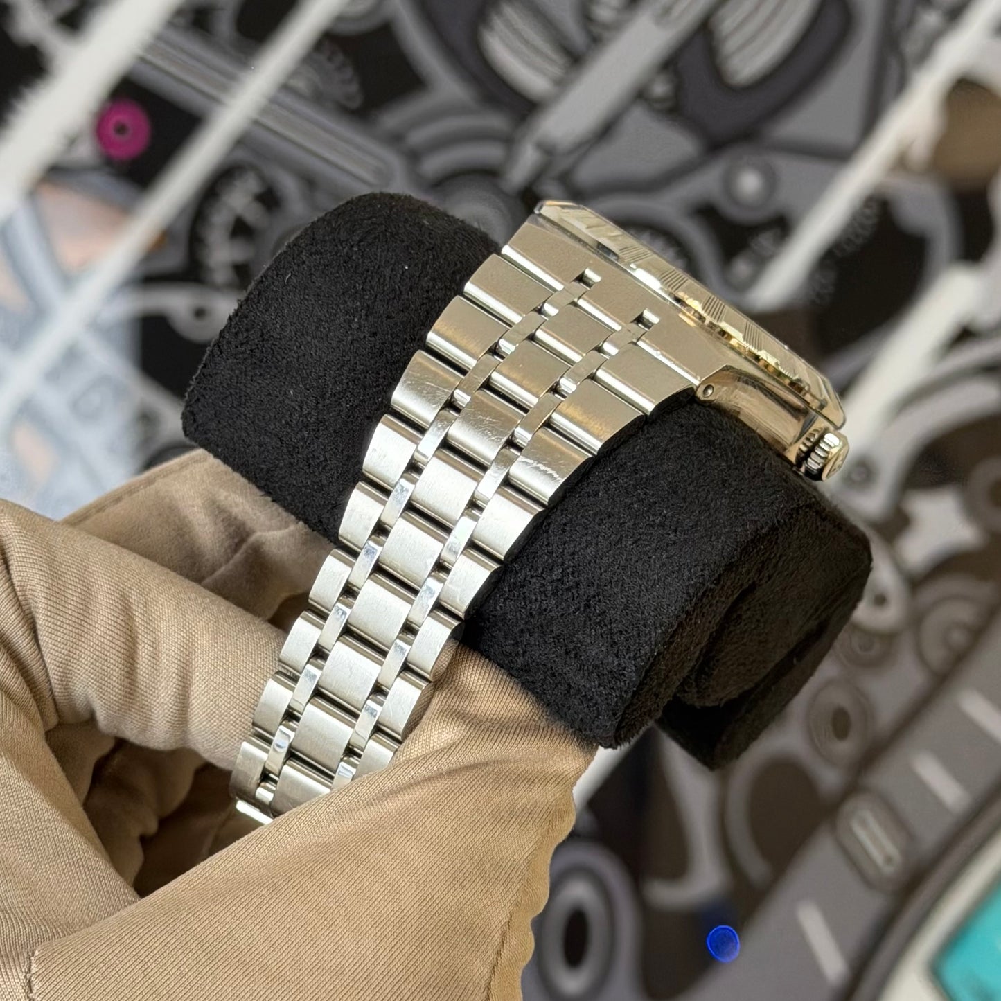 Tudor Royal Black Diamond Dial 28600