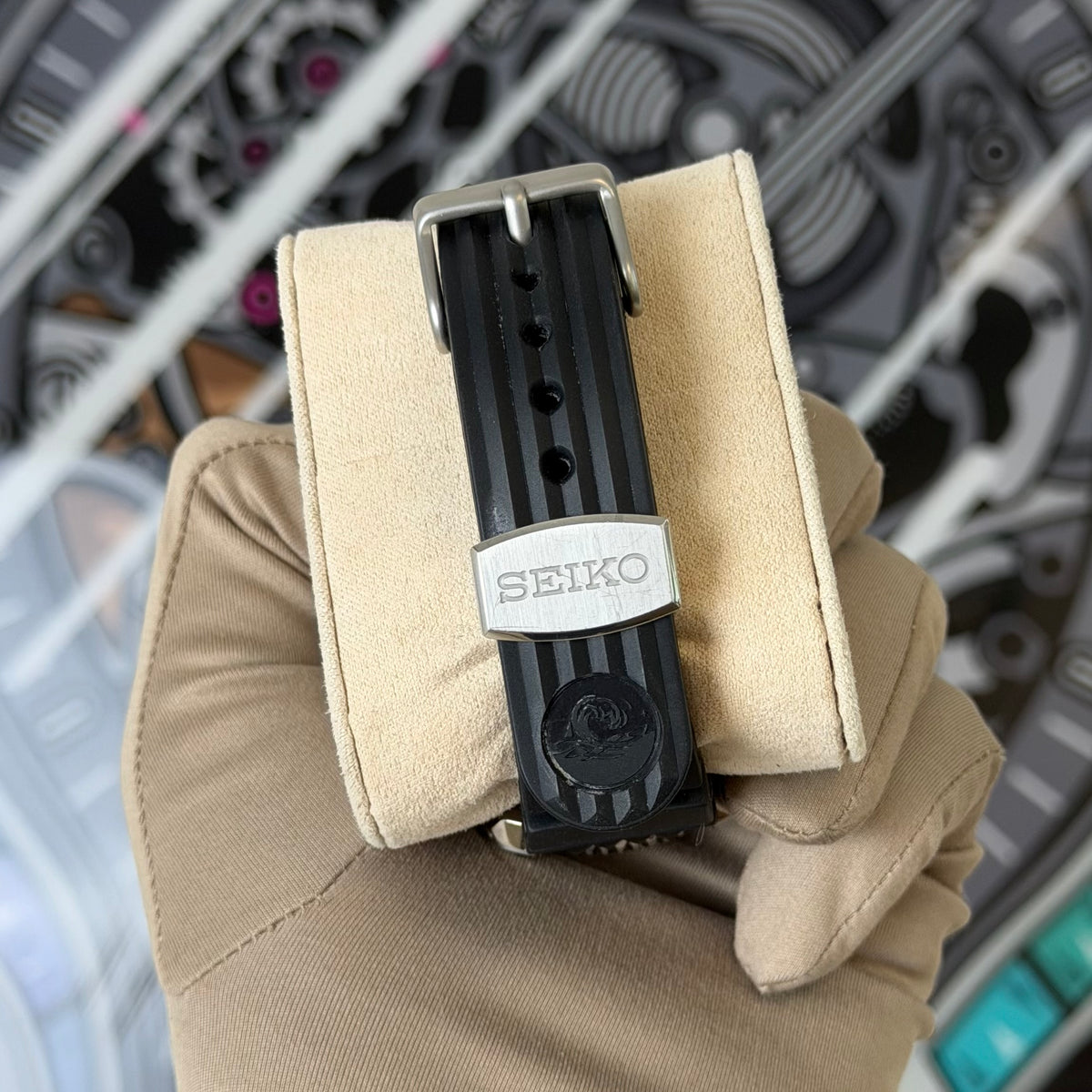 Seiko Marinemaster 300 SBDX001