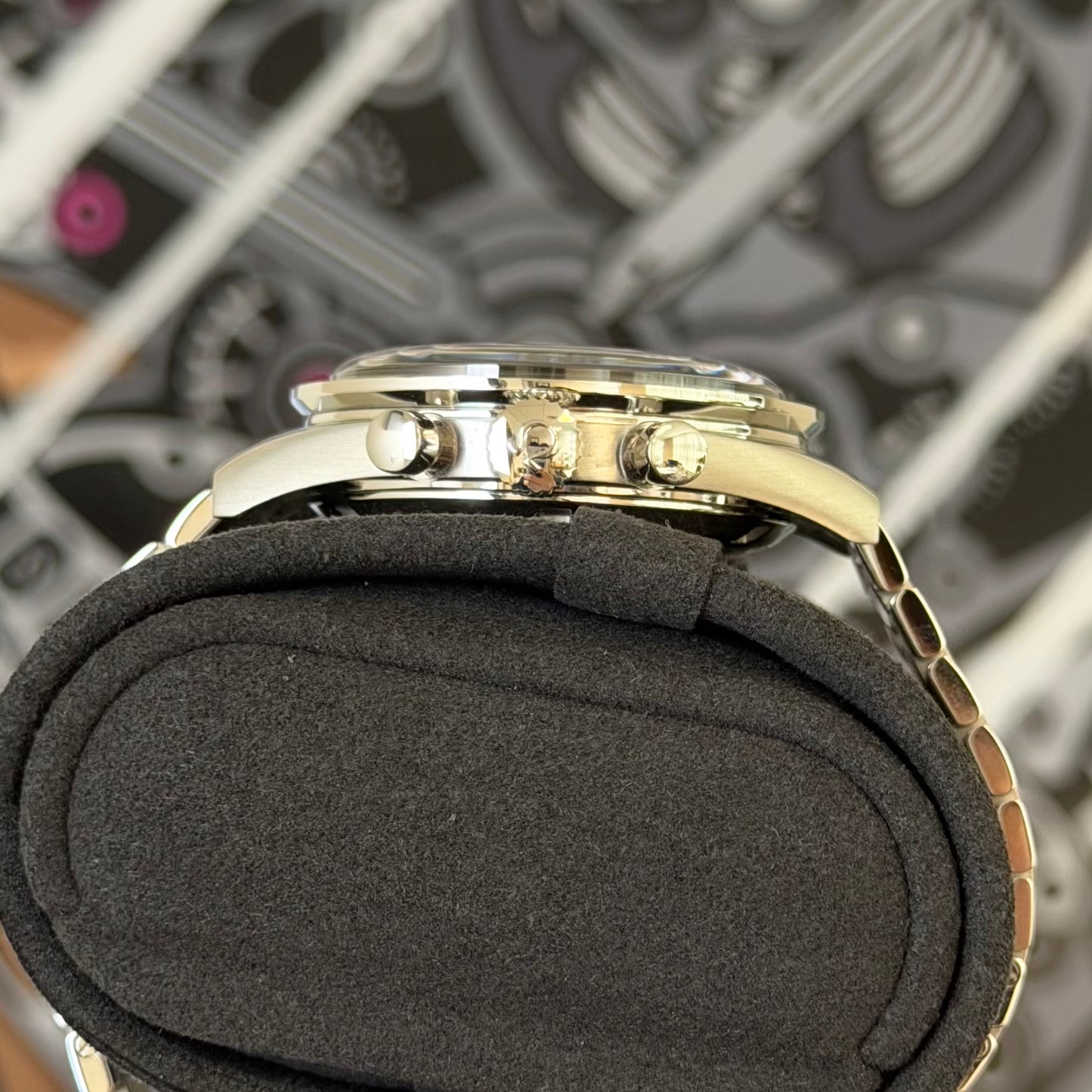 Omega FOIS Speedmaster 310.30.40.50.06.001 (2024)