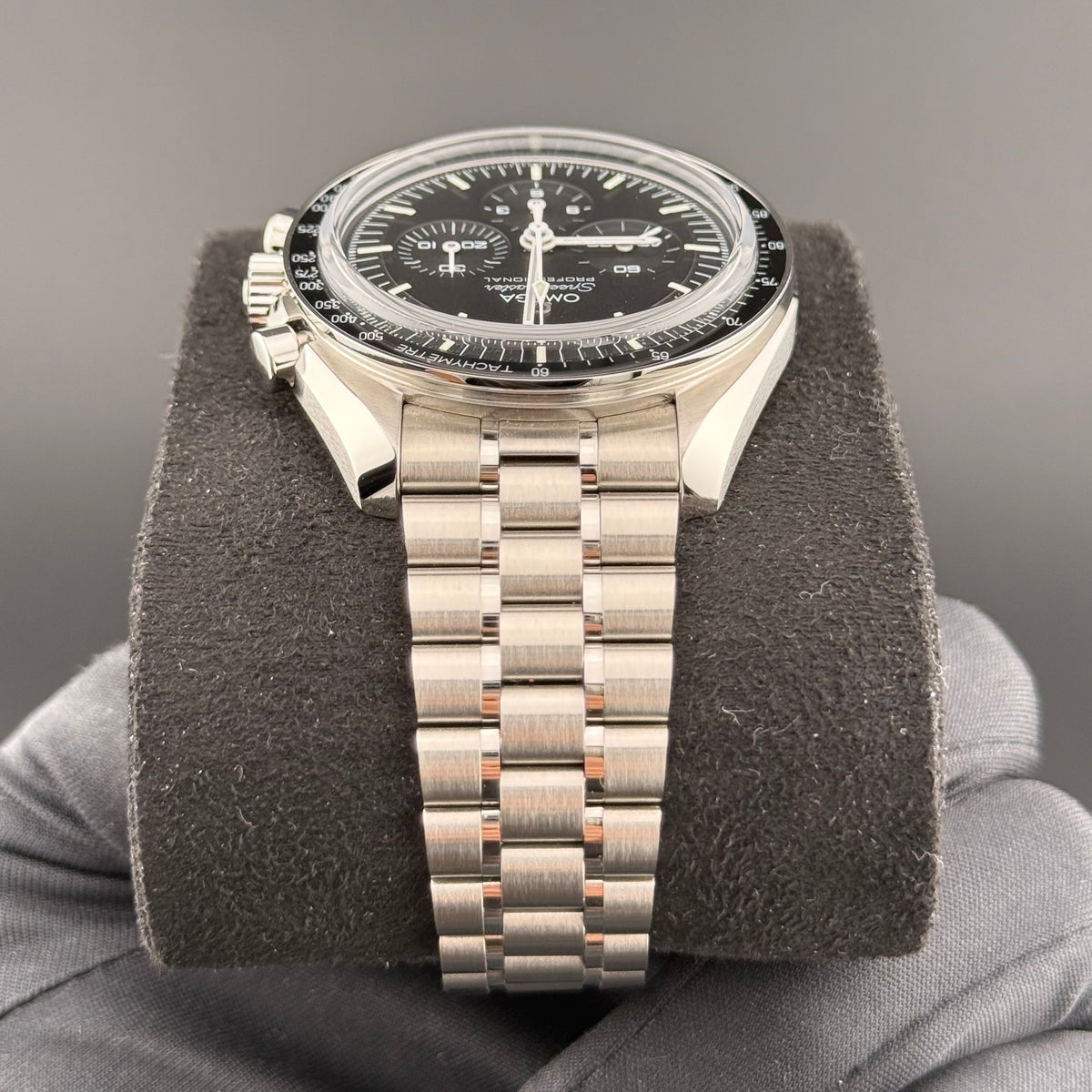 Omega Speedmaster Professional Moonwatch Sapphire 310.30.42.50.01.002