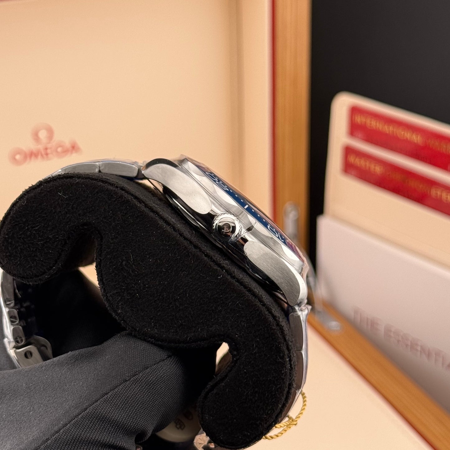 NEW Omega Seamaster Diver 300m Blue 210.30.42.20.03.001