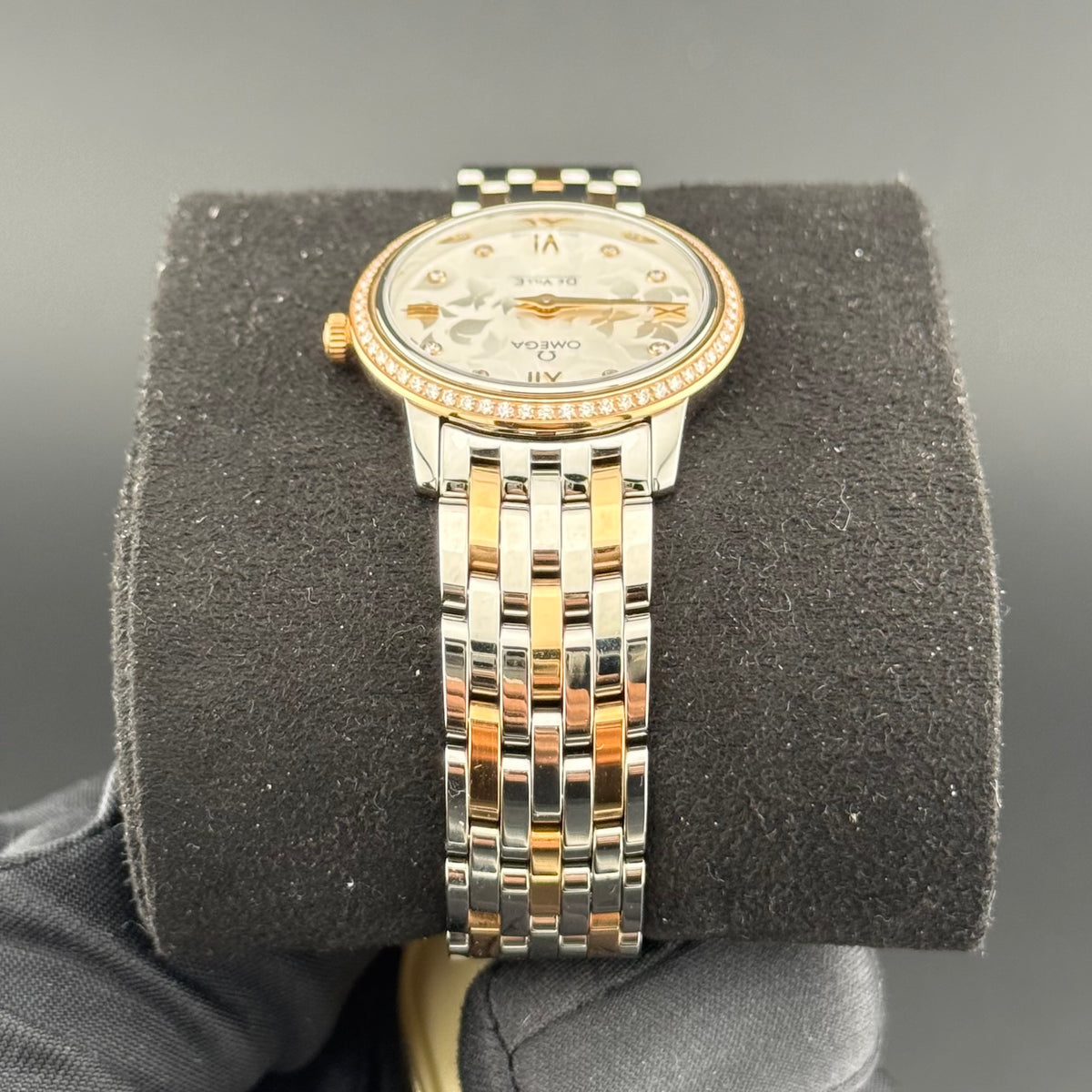 NEW Omega De Ville Prestige Butterfly 27.4mm 424.25.27.60.52.001