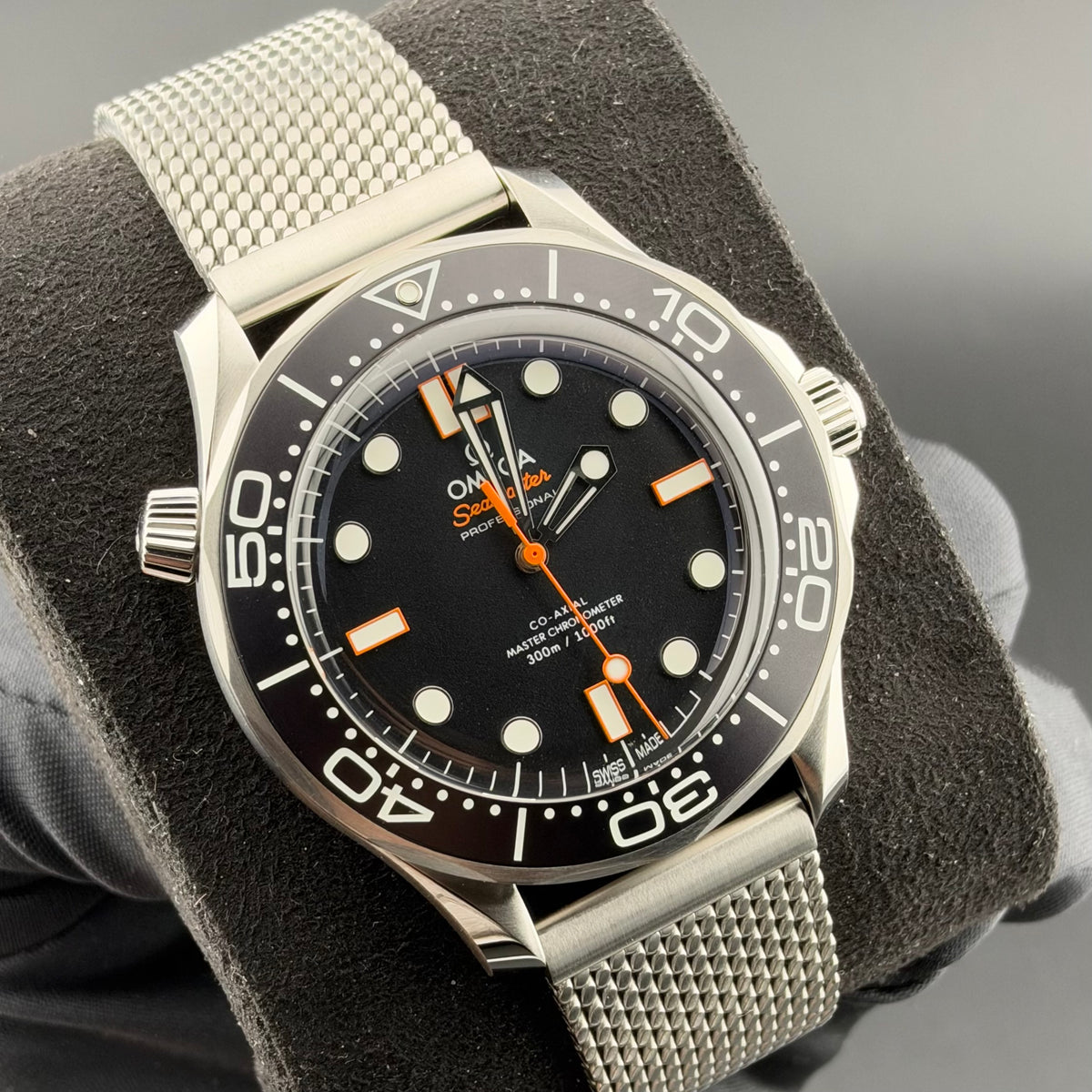 NEW Omega Seamaster Diver 300m 210.30.42.20.01.018