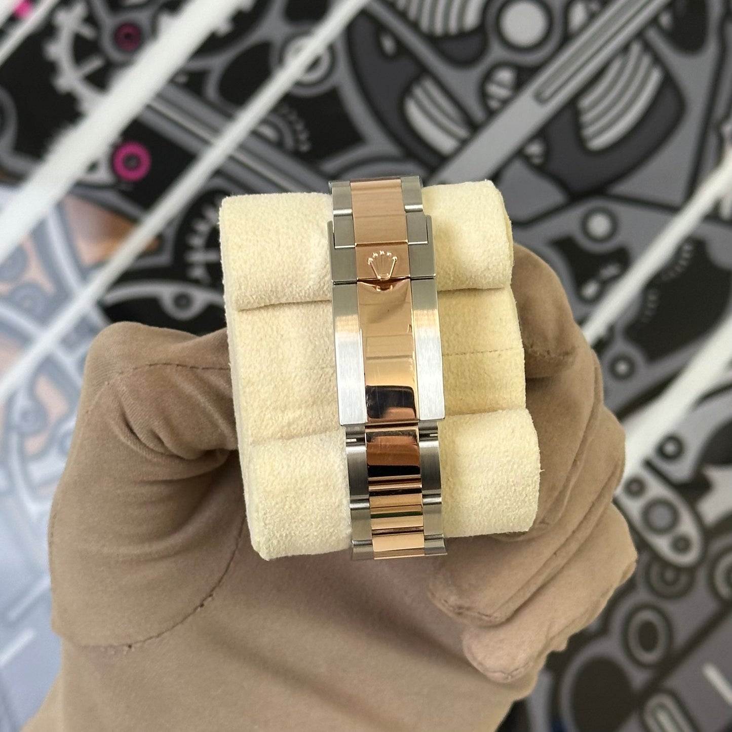 Rolex Yachtmaster Two Tone Black Dial 126621