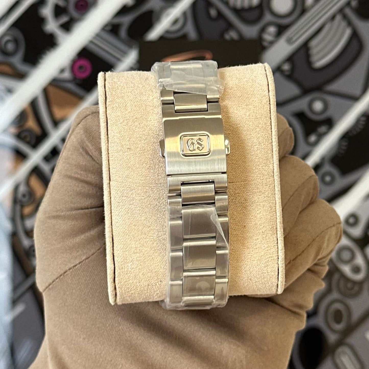 NEW Grand Seiko ‘Morning Forst’ SBGA465