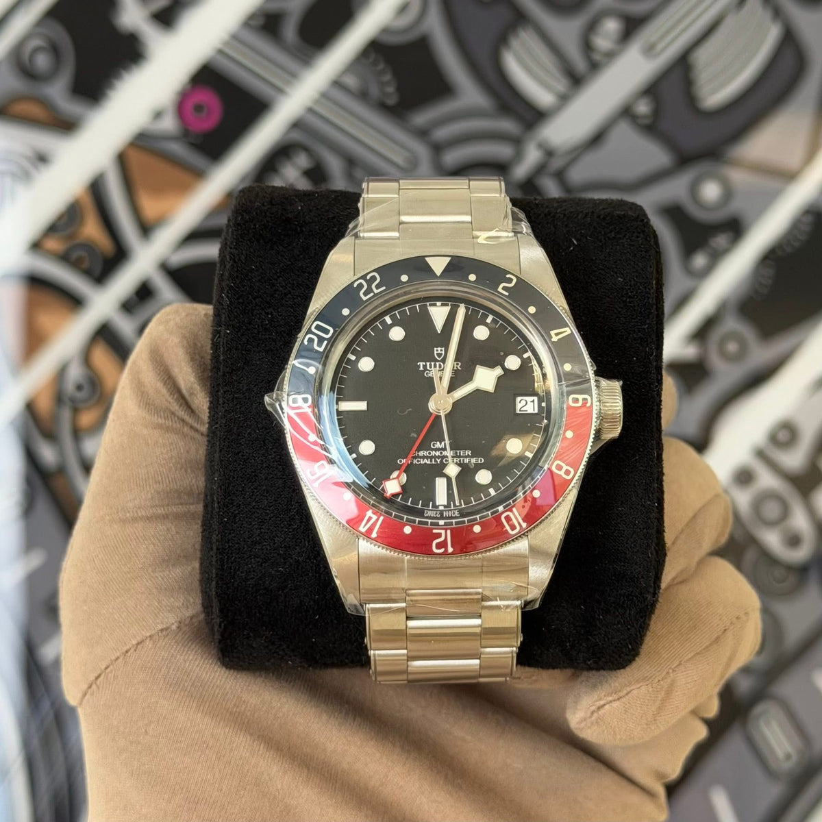 NEW Tudor Black Bay Pepsi Black 79830RB