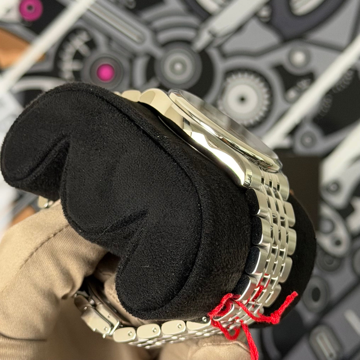NEW Tudor 1926 91450