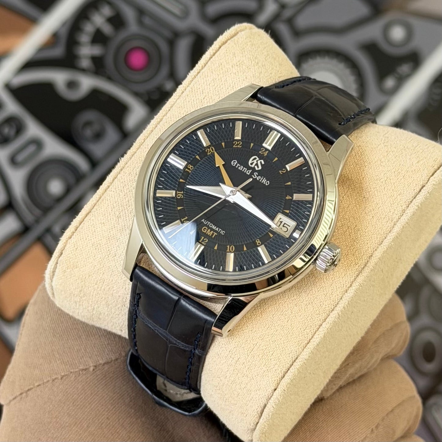 NEW Grand Seiko GMT “Moondrop” SBGM257