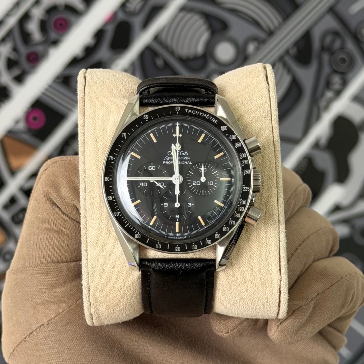 Omega Speedmaster Moonwatch Chronograph 3870.50.01