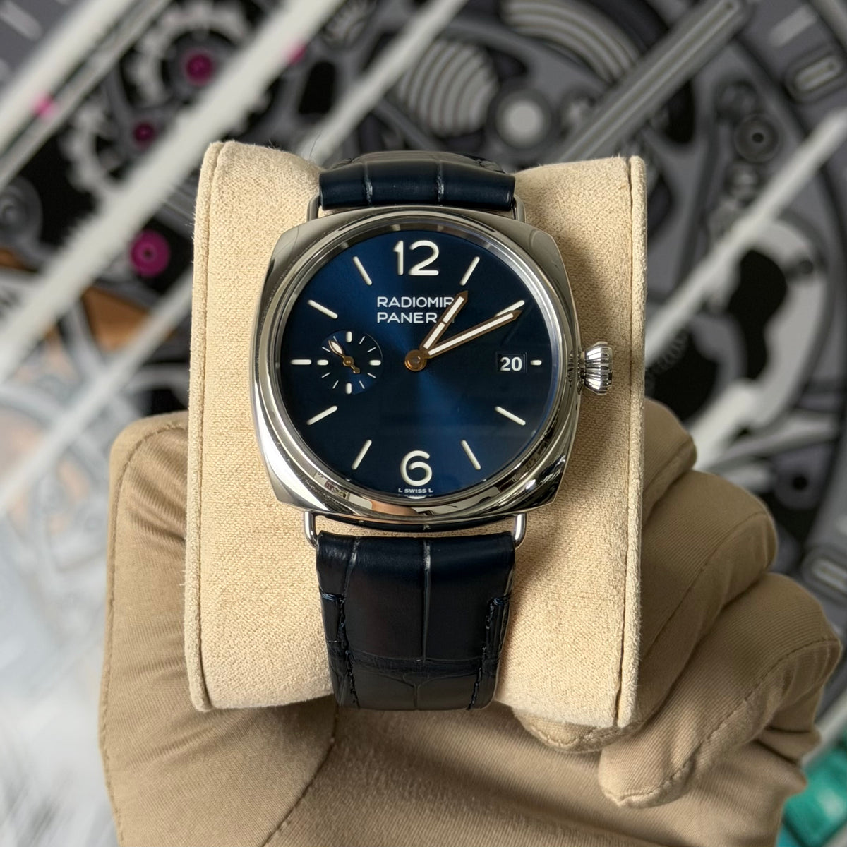 NEW Panerai Radiomir Quaranta PAM01571