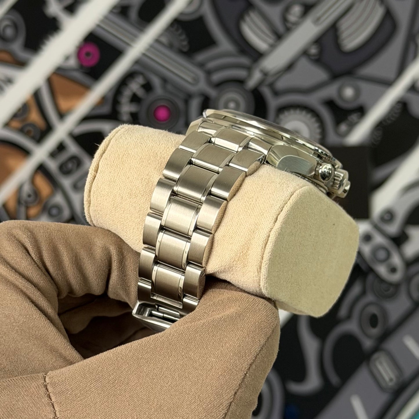 Omega Speedmaster Co-Axial Moonwatch 311.30.44.50.01.002