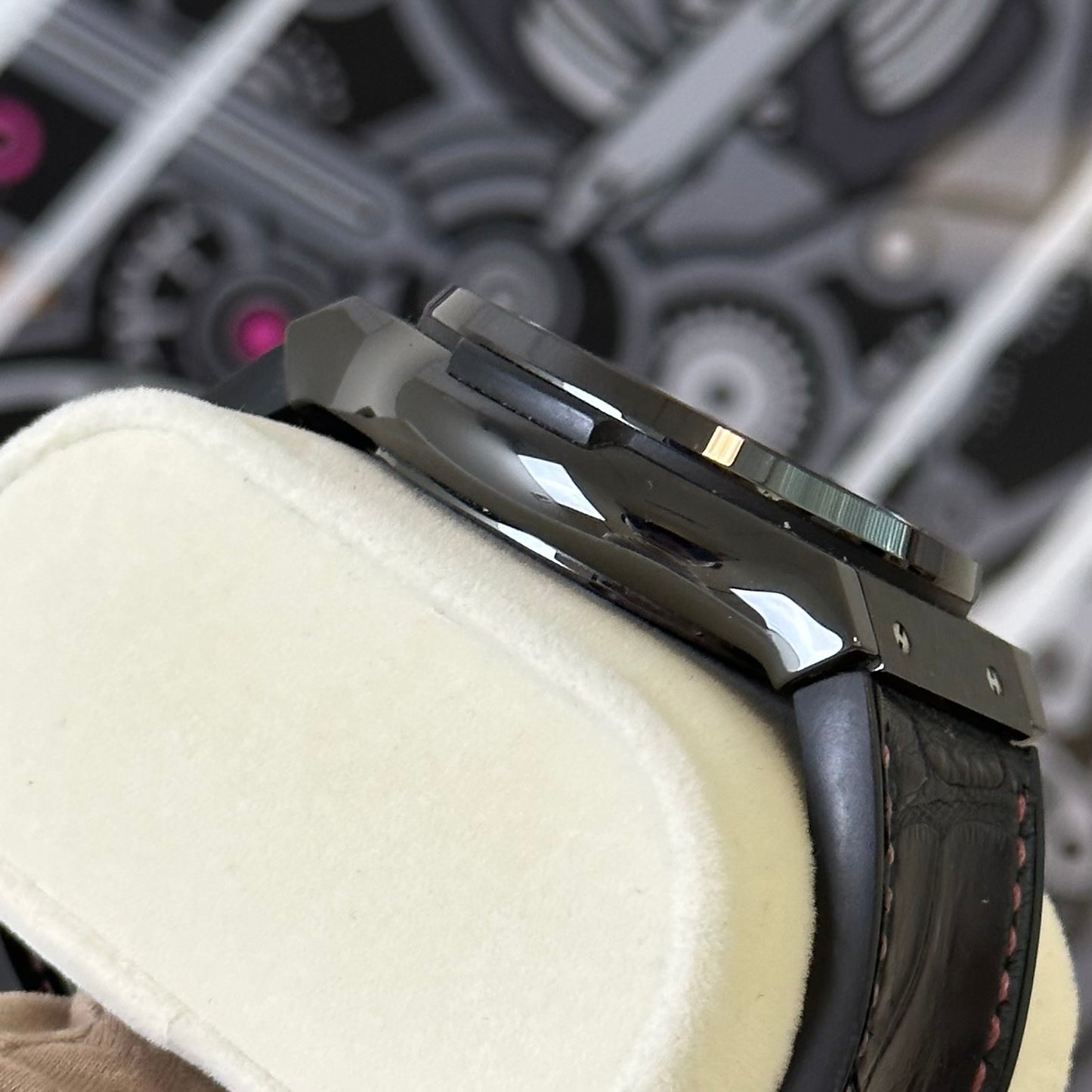 Hublot Classic Fusion Aero Womanity Black Skeleton 525.CM.0179.LR.WTY14