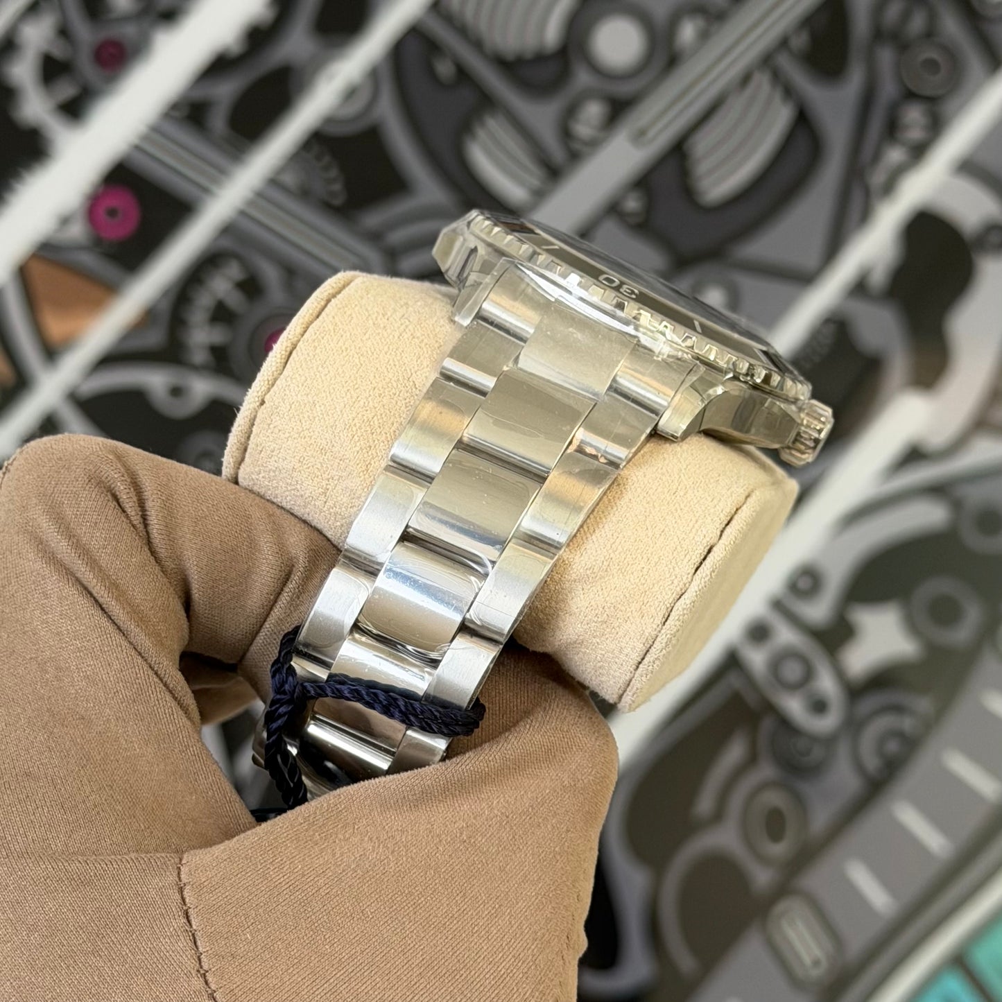 NEW Breitling SuperOcean Automatic 46A17378