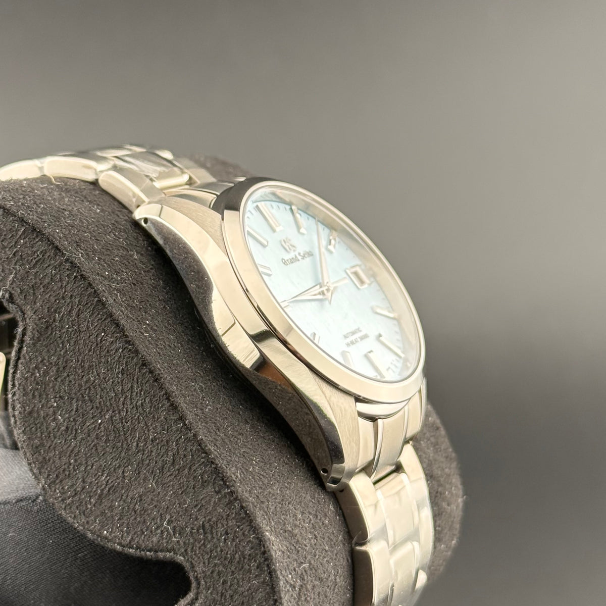 NEW Grand Seiko Heritage Collection Icefall SBGH349