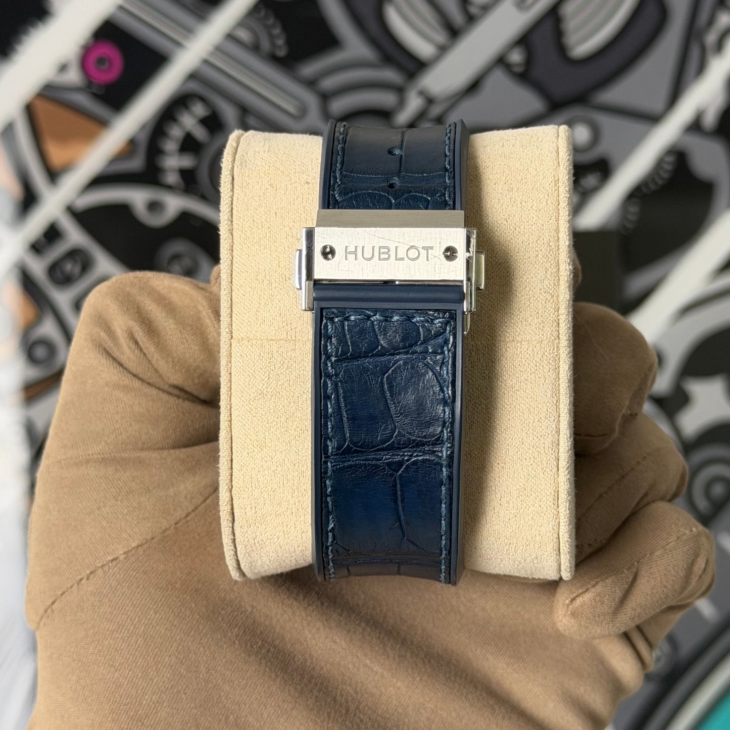 Hublot Classic Fusion Chronograph Titanium Blue 521.NX.7170.LR