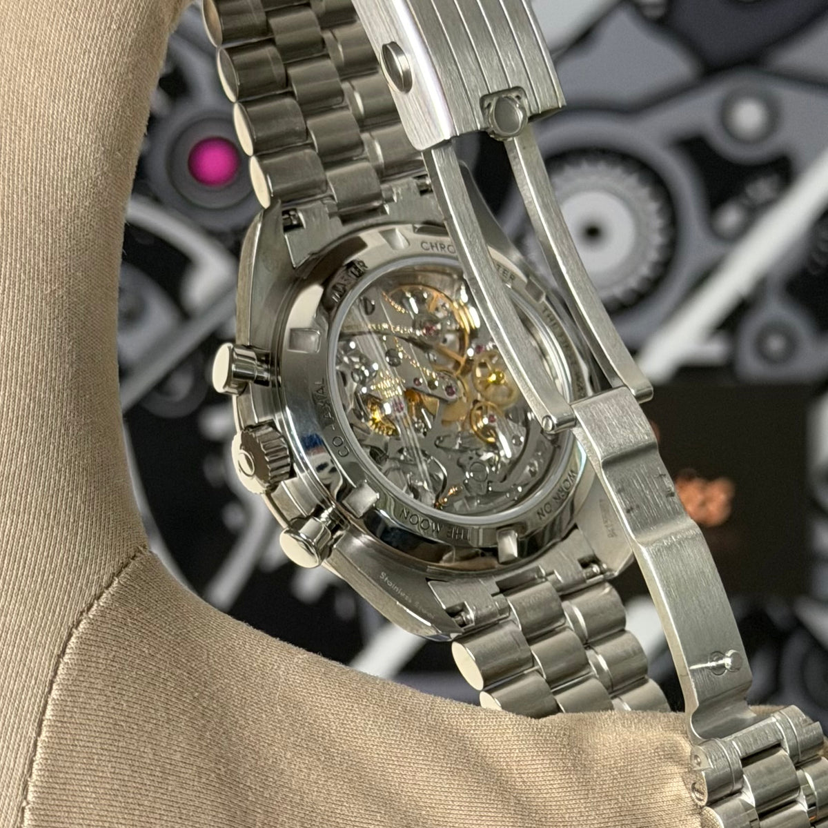 Omega Sapphire Moonwatch 310.30.42.50.01.002