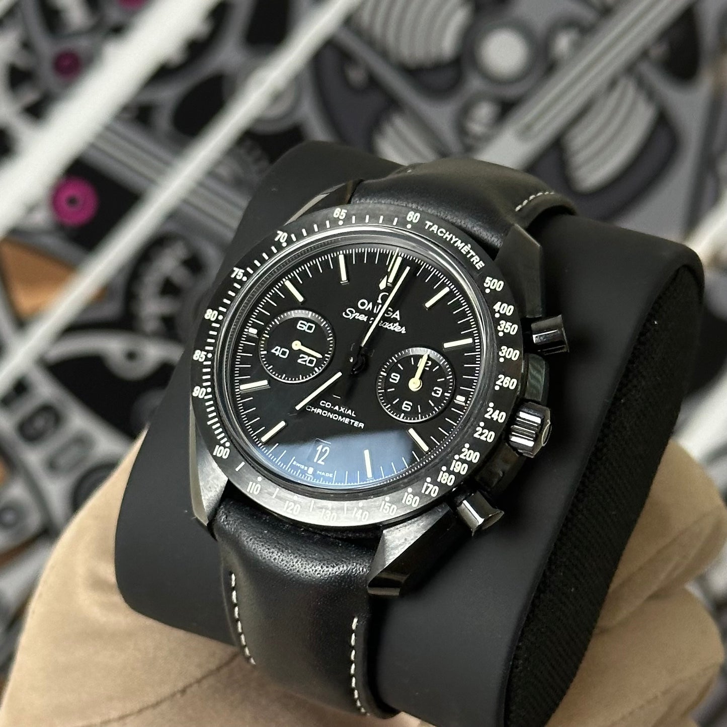 Omega Speedmaster Dark Side of the Moon 311.92.44.51.01.004