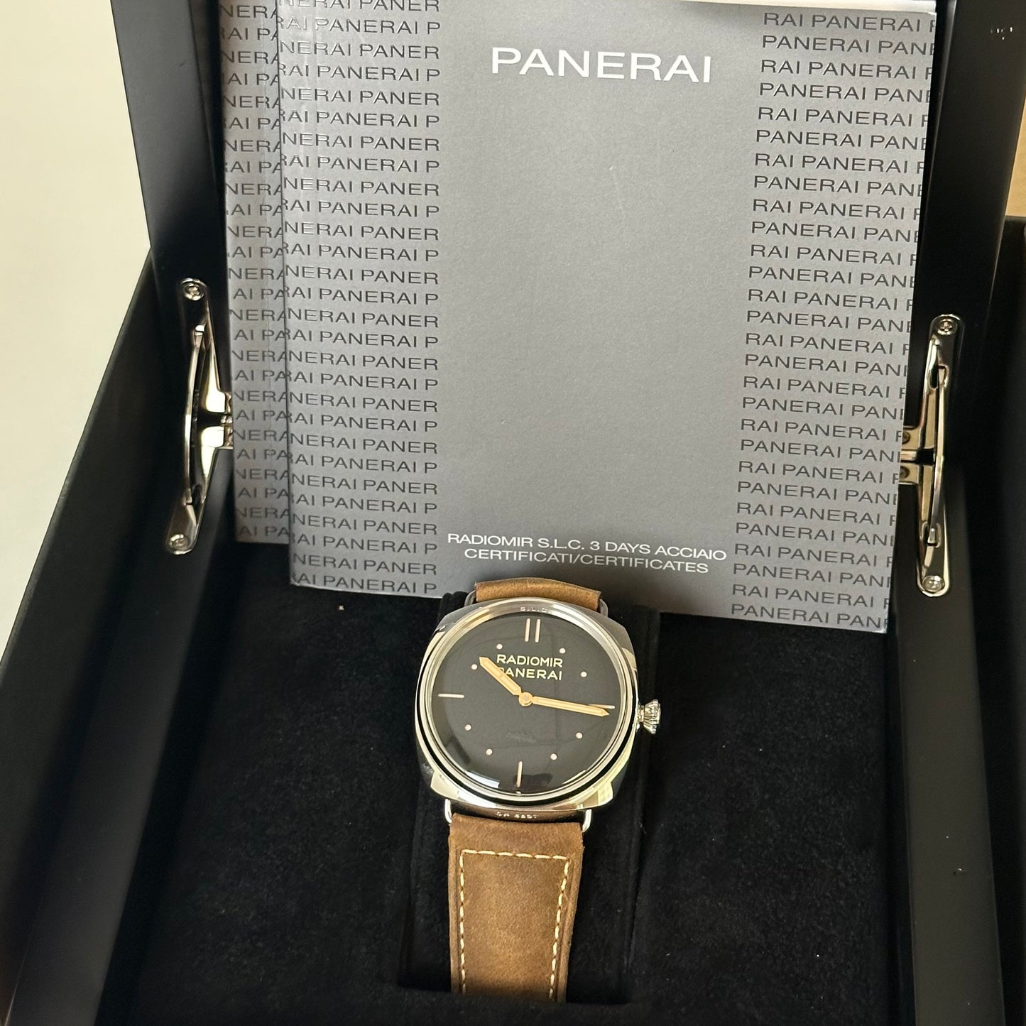 Panerai Radiomir 3 Days PAM00425