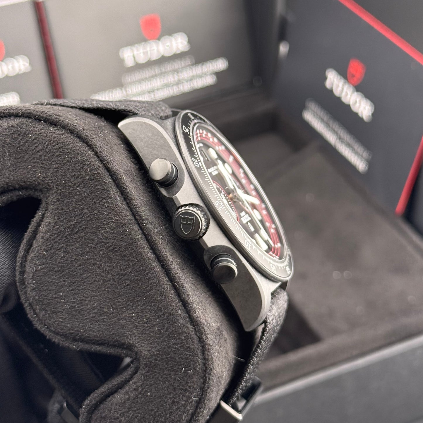 NEW Tudor Pelagos FXD 43mm Black Carbon 25827KN