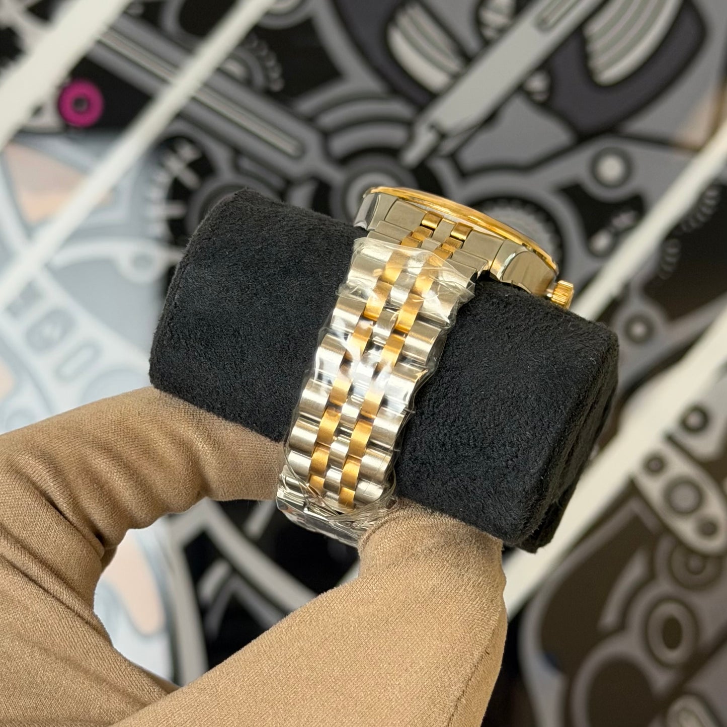 NEW Tudor Black Bay 32 79583