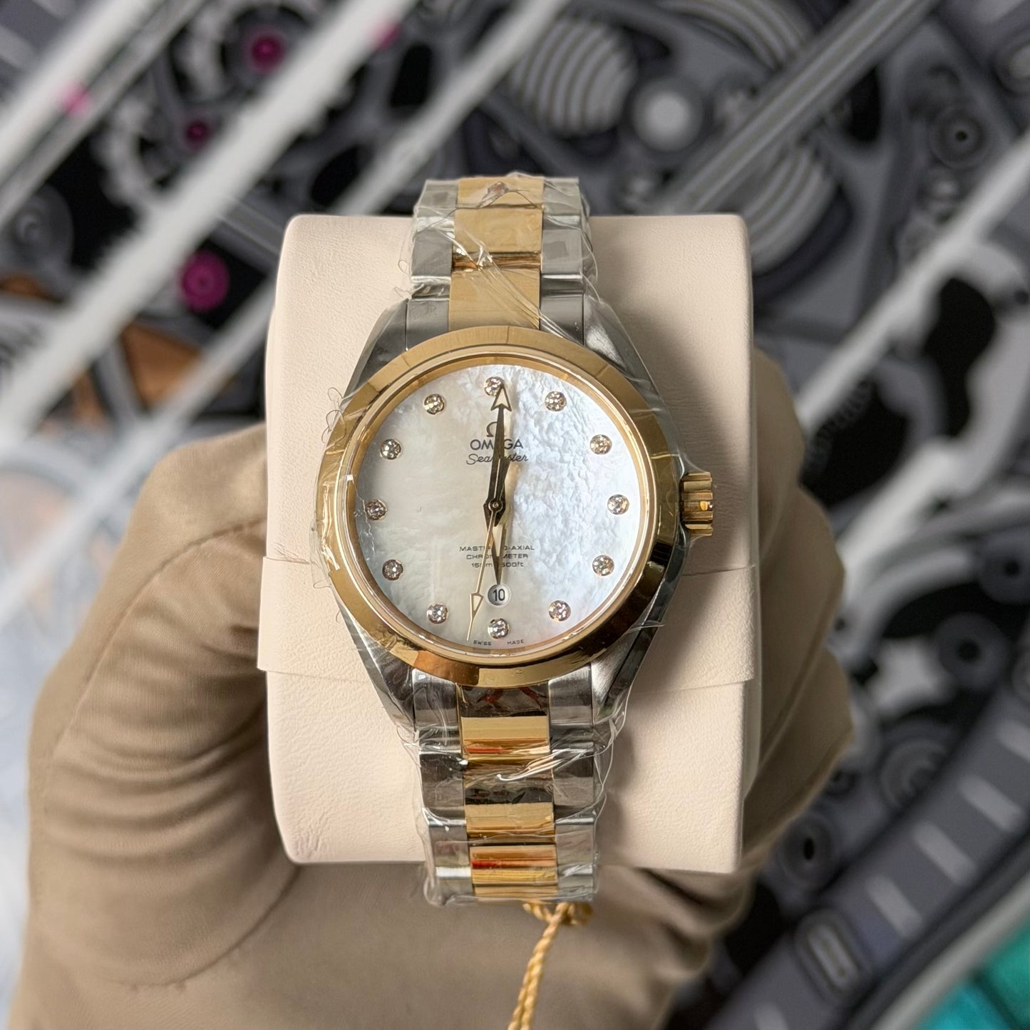 NEW Omega Aqua Terra 150M Yellow Gold 231.20.34.20.55.002