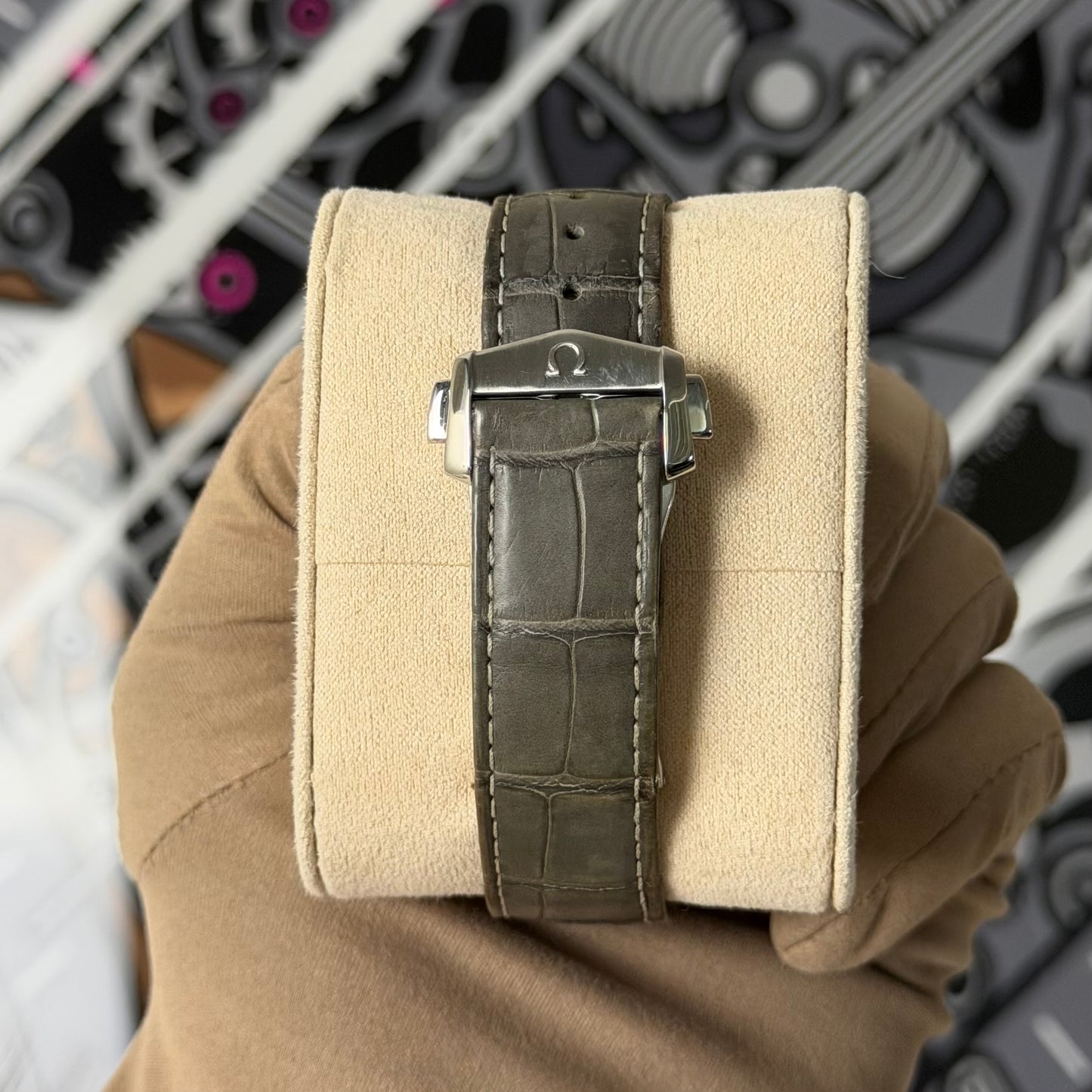 Omega Speedmaster Racing 329.23.44.51.06.001