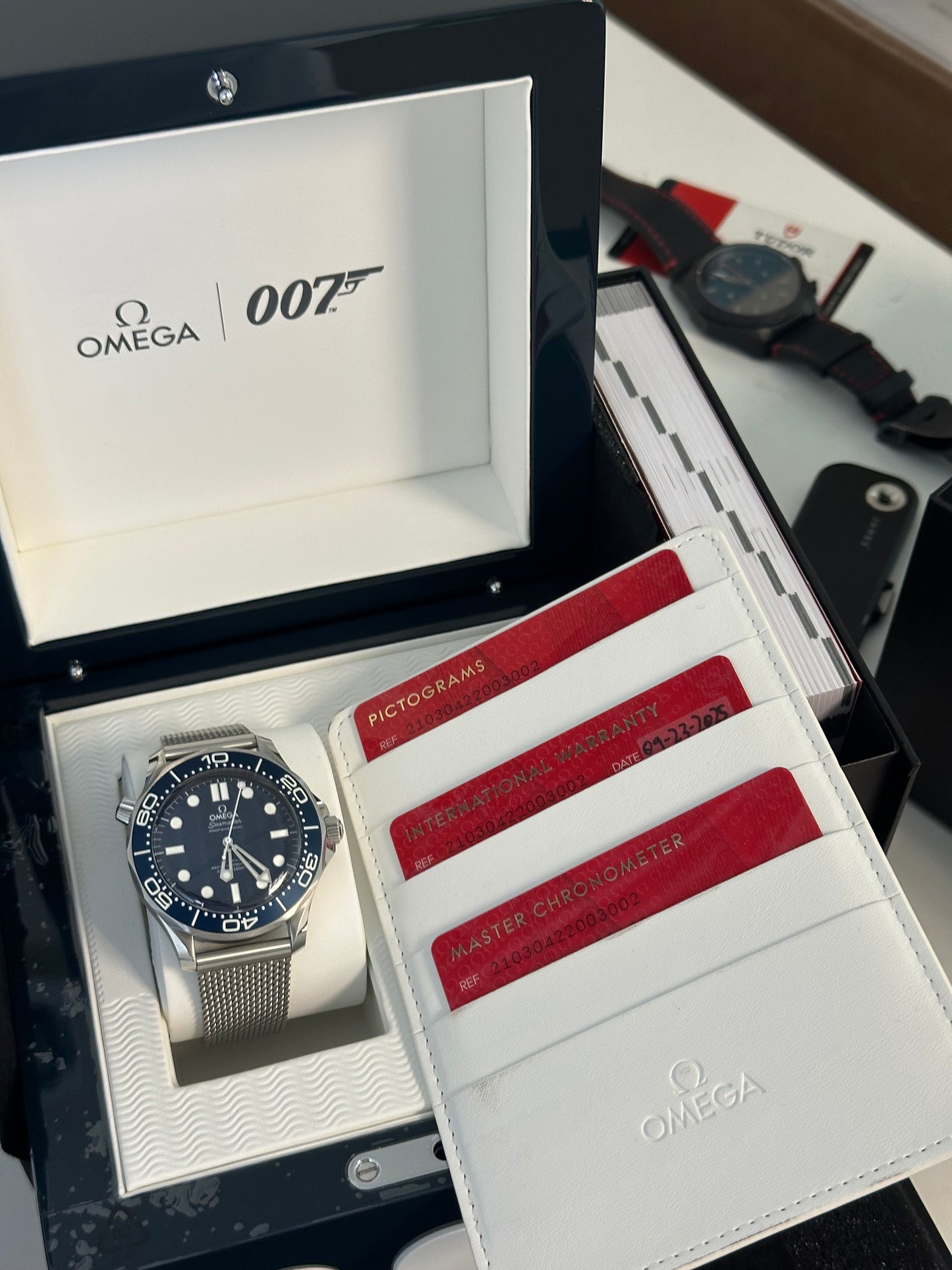 NEW Omega Seamaster 007 James Bond Anniversary Edition 210.30.42.20.03.002