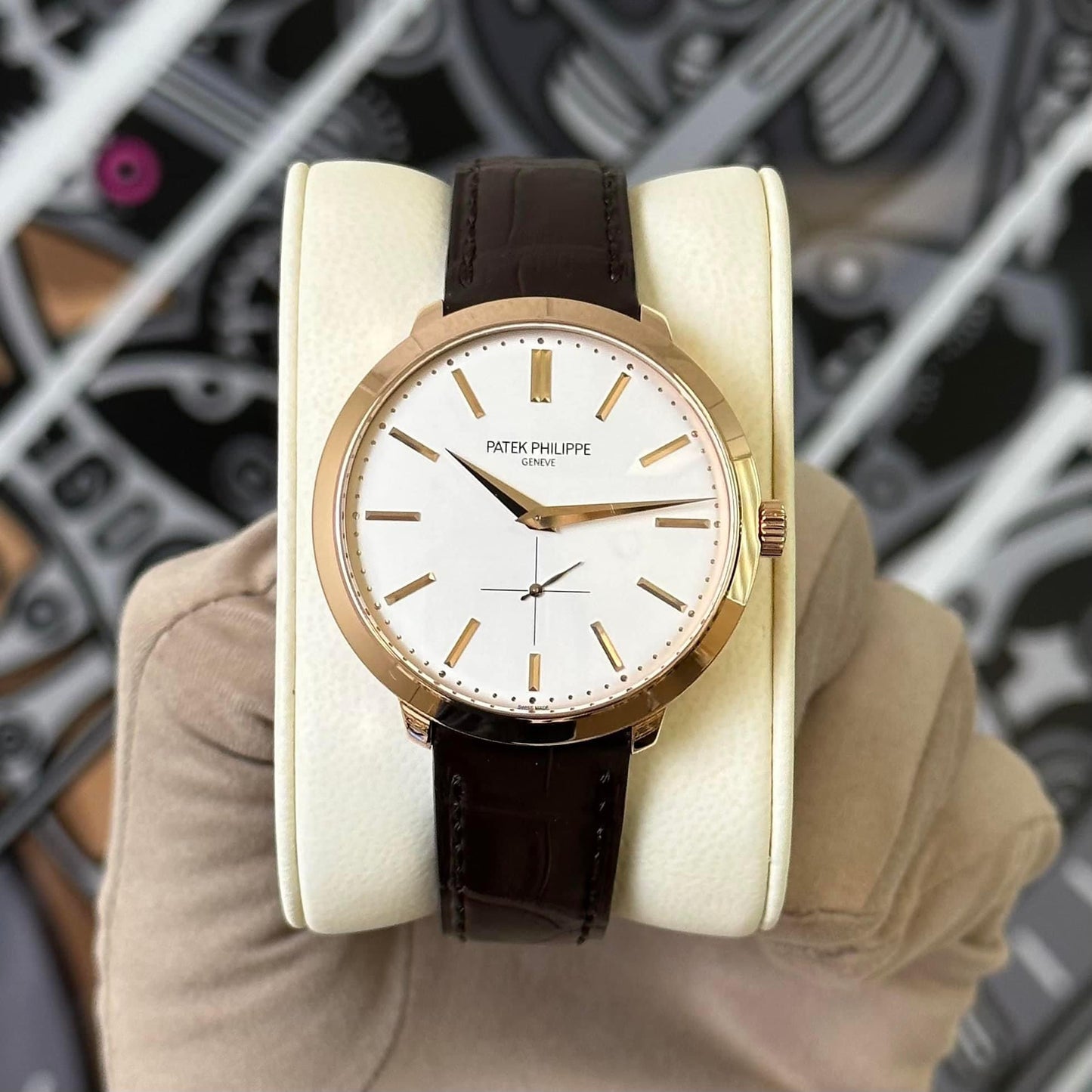 Patek Philippe Calatrava 18K Rose Gold 5123R-001