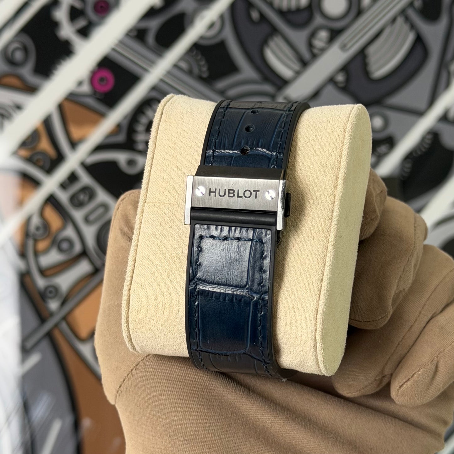 Hublot Classic Fusion Chronograph Ceramic Blue 521.CM.7170.LR