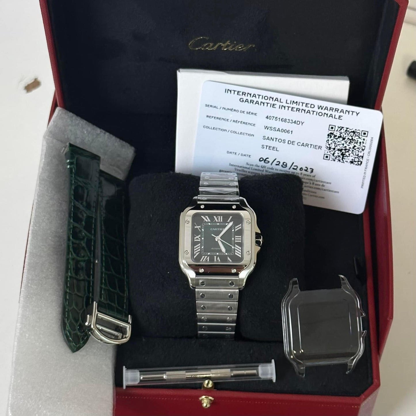 NEW Cartier Medium Santos Green WSSA0061