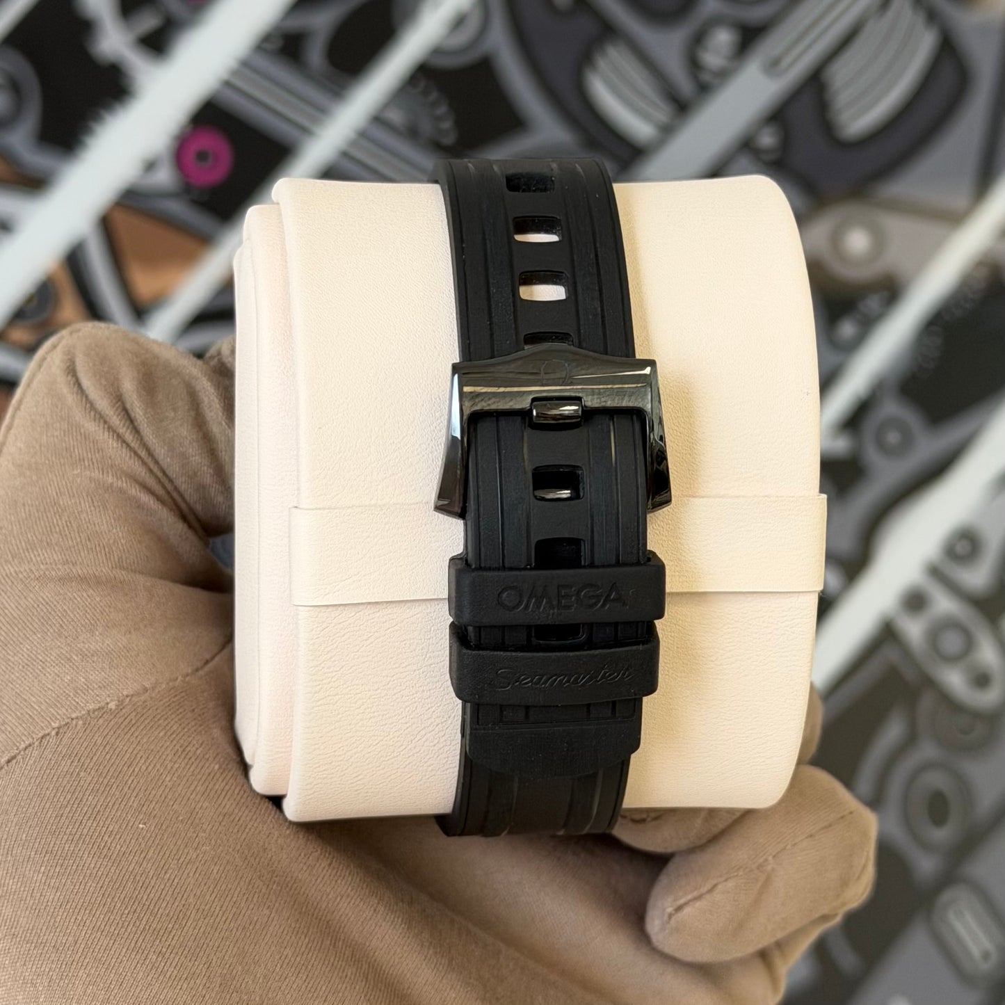 Omega Black Ceramic Bezel Rose Gold Case 210.62.44.20.01.001