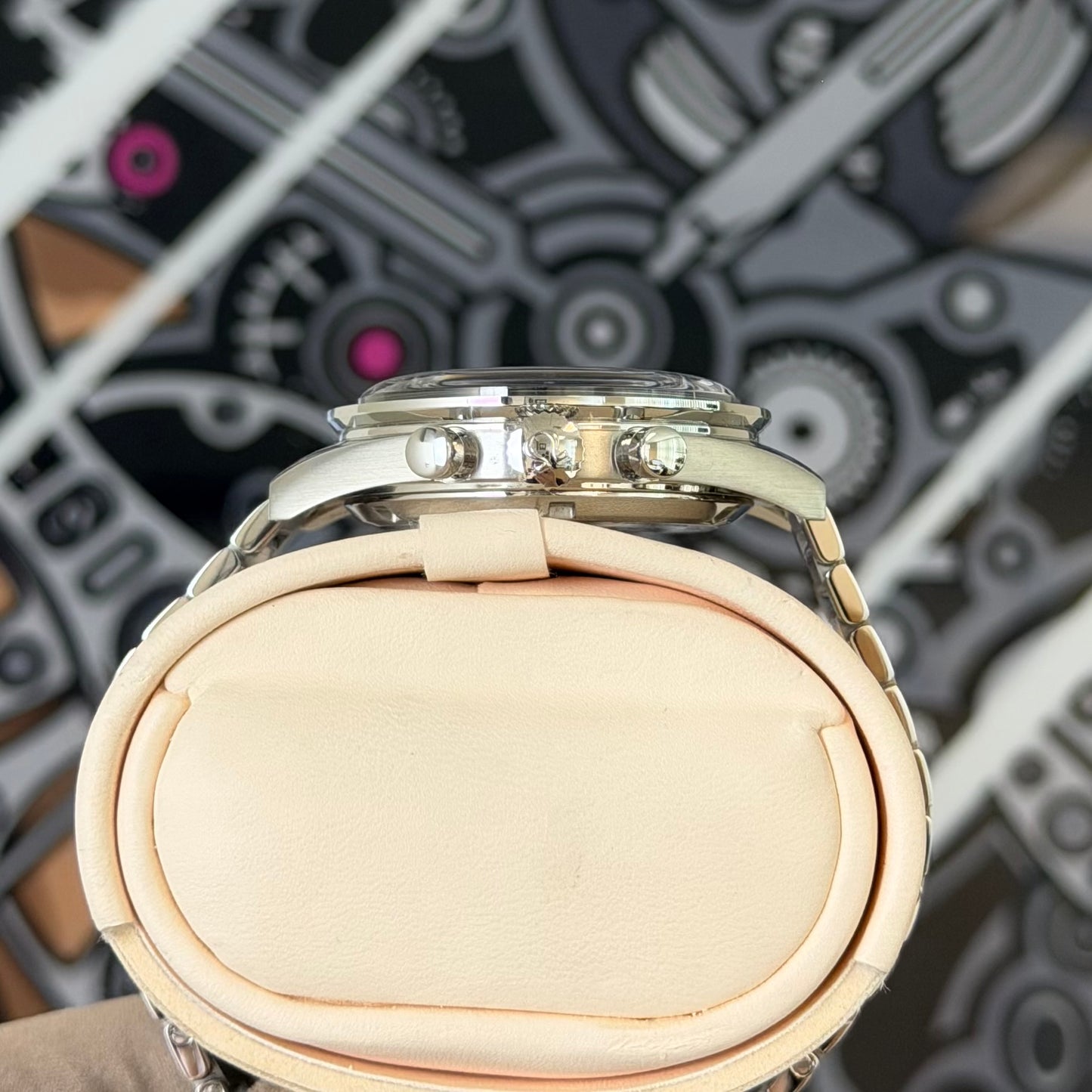 Omega FOIS Speedmaster 310.30.40.50.06.001 (2025)