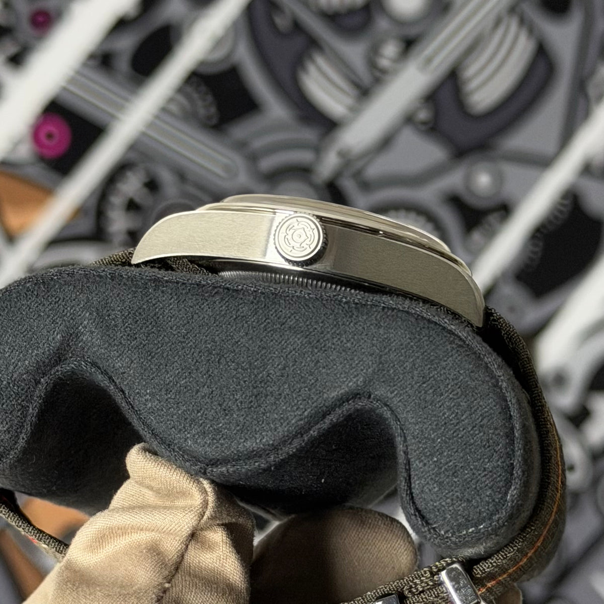 NEW Tudor Ranger Dune 79950