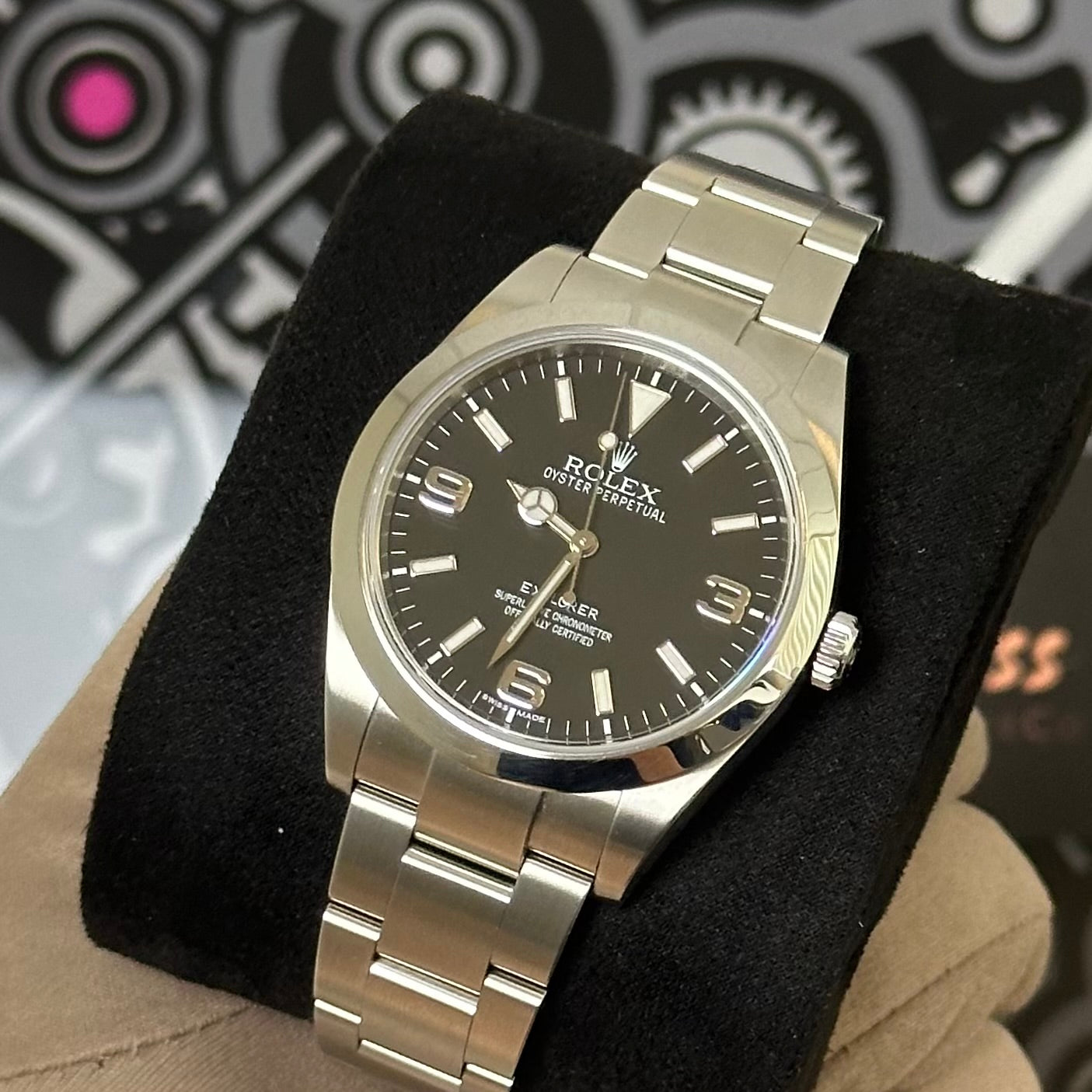 Rolex Explorer 214270