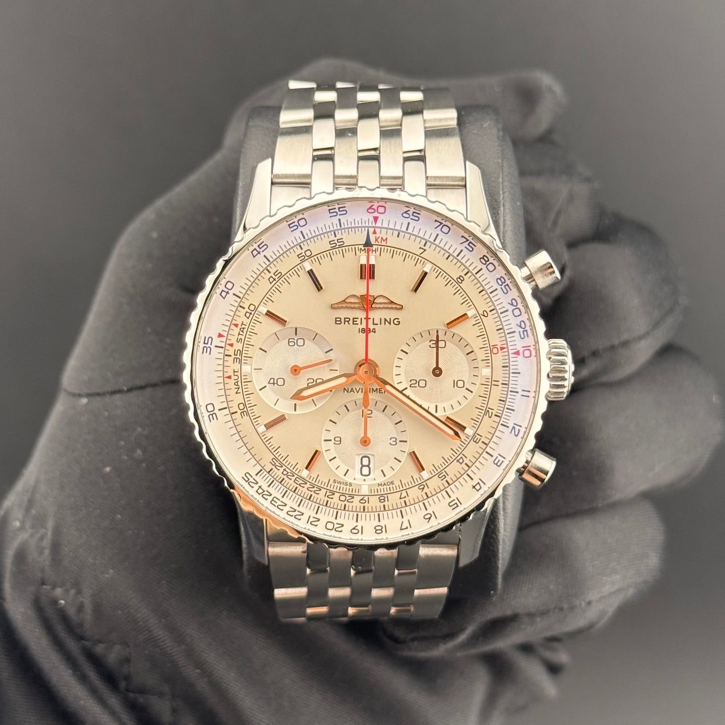 Breitling Navitimer B01 Chronograph 41mm AB0139211G1A1