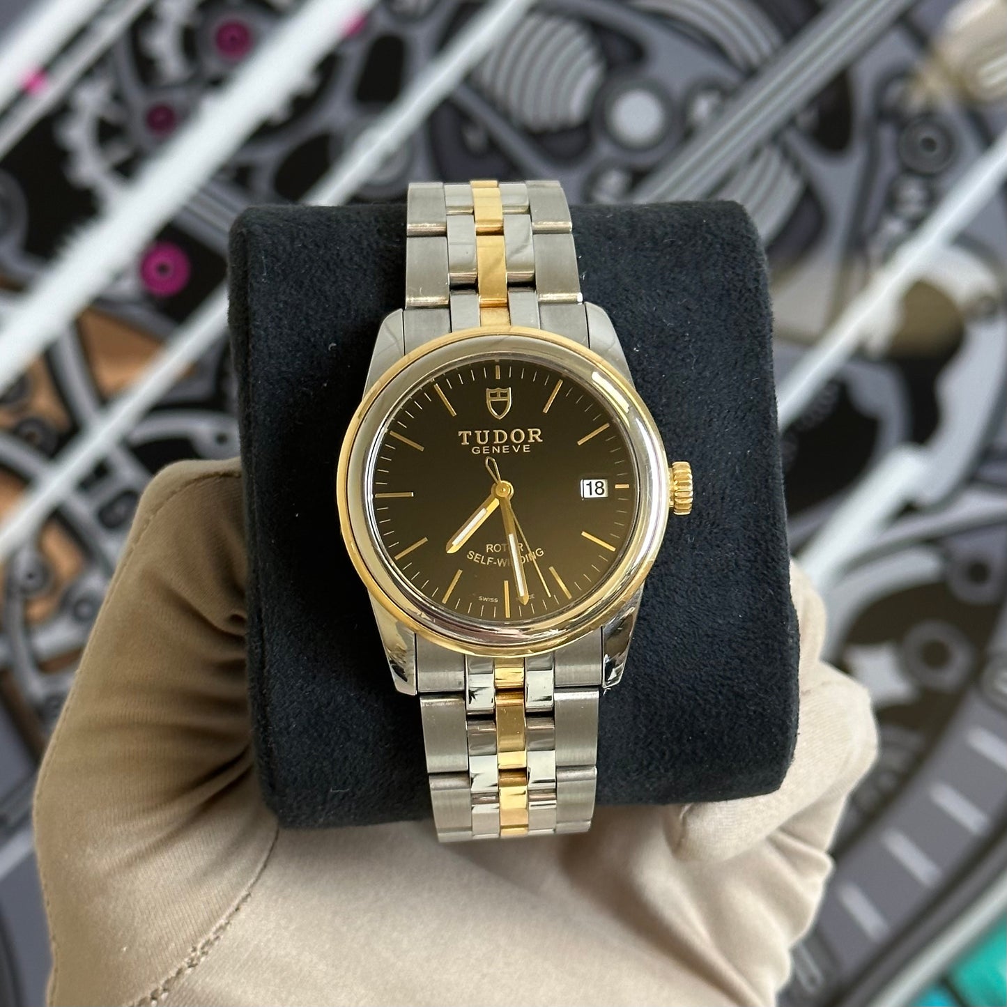 Tudor Glamour Date 55003