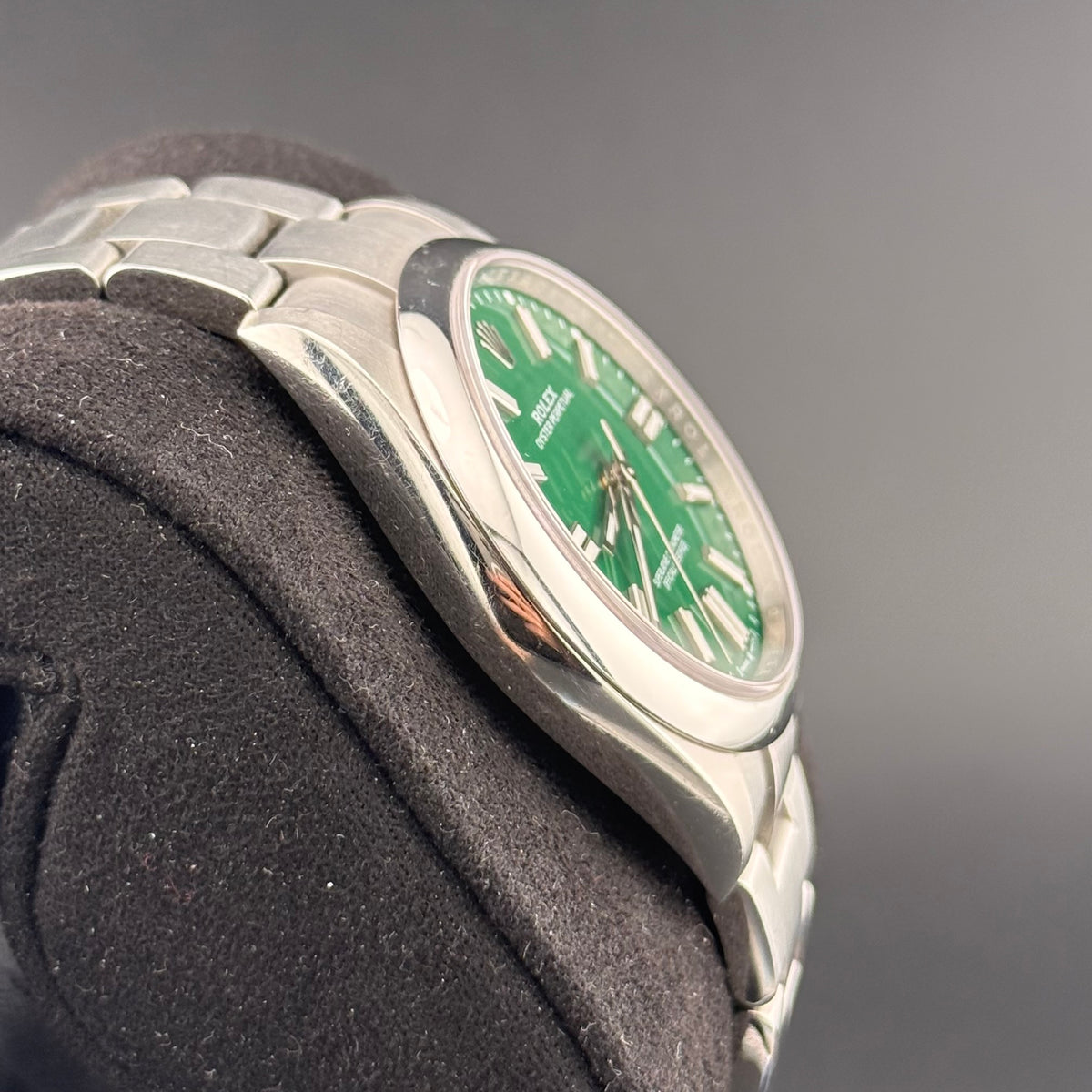 Rolex Oyster Perpetual 41 Green 124300