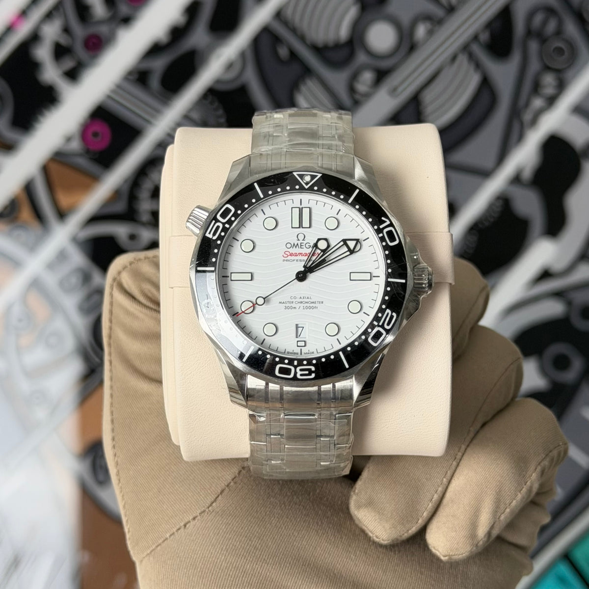 NEW Omega Seamaster SMP White Dial 210.30.42.20.04.001