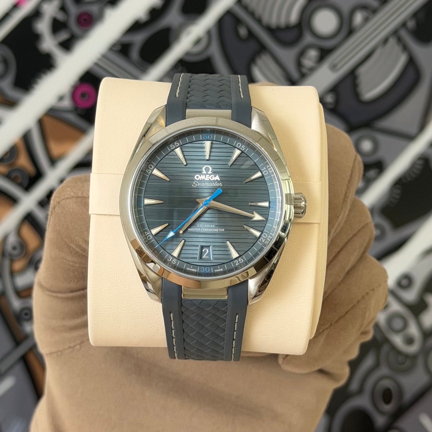 Omega Aqua Terra 220.12.41.21.03.002