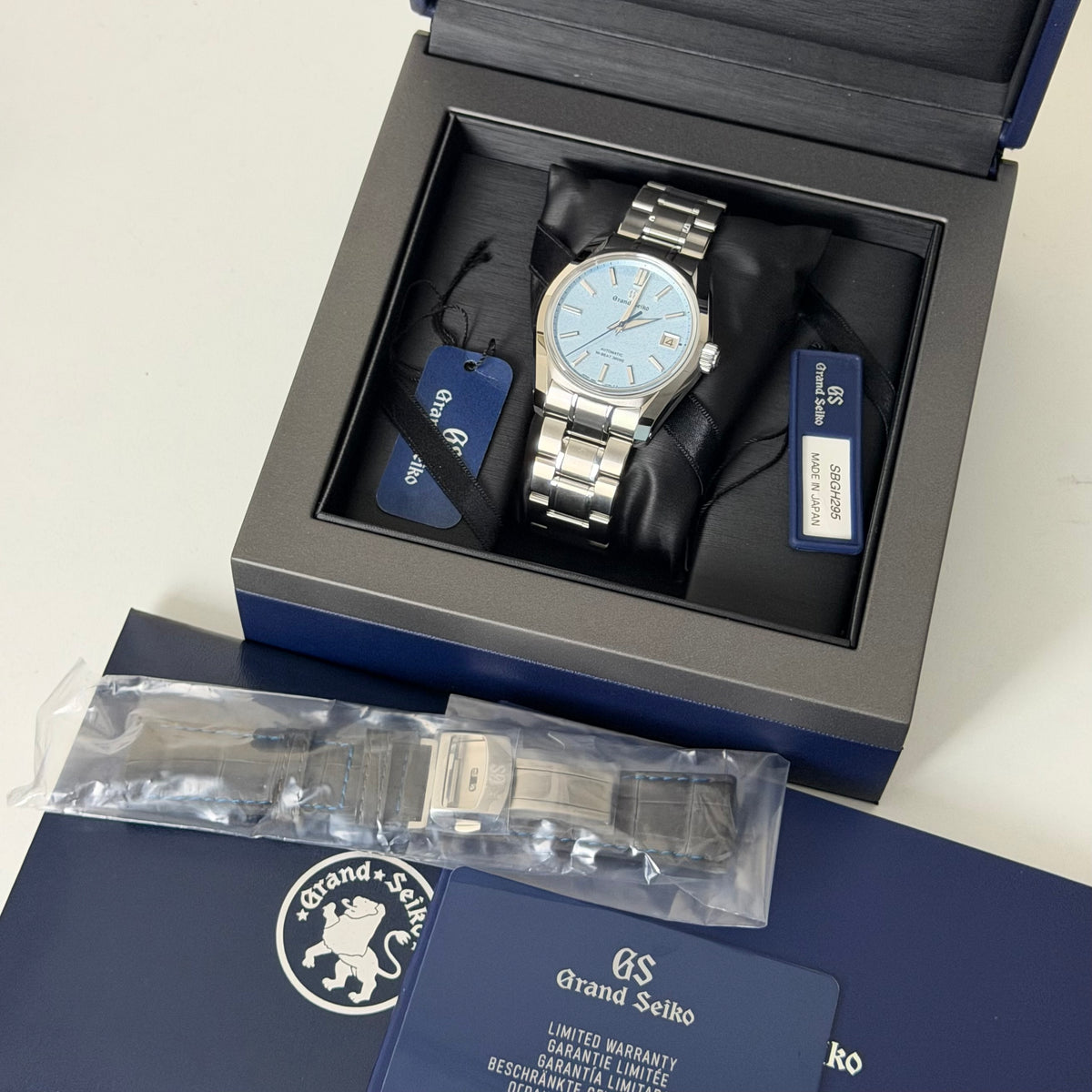 NEW Grand Seiko Sōkō Kirazuri SBGH295