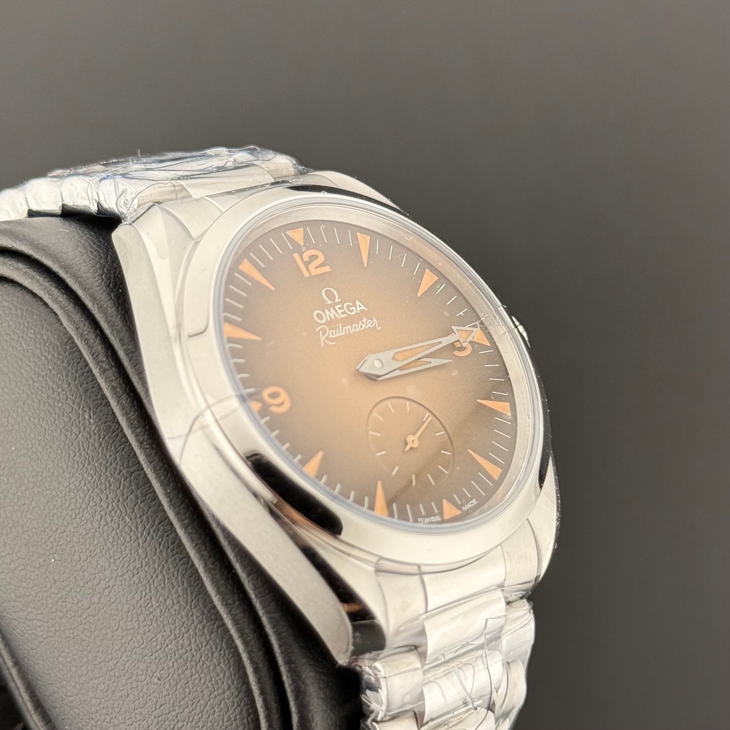 NEW Omega Seamaster Railmaster 38mm 235.10.38.20.13.001