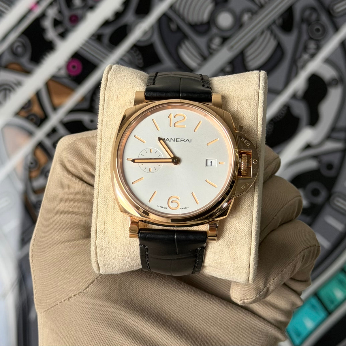 NEW Panerai Luminor Date Gold PAM01336