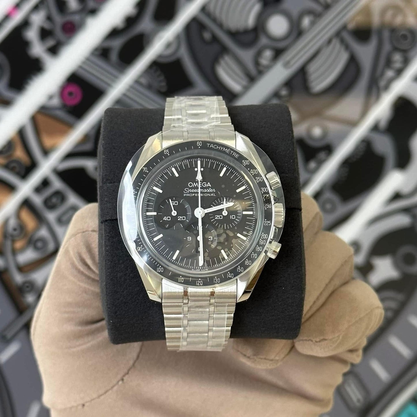 NEW Omega Moonwatch Hesalite 310.30.42.50.01.001