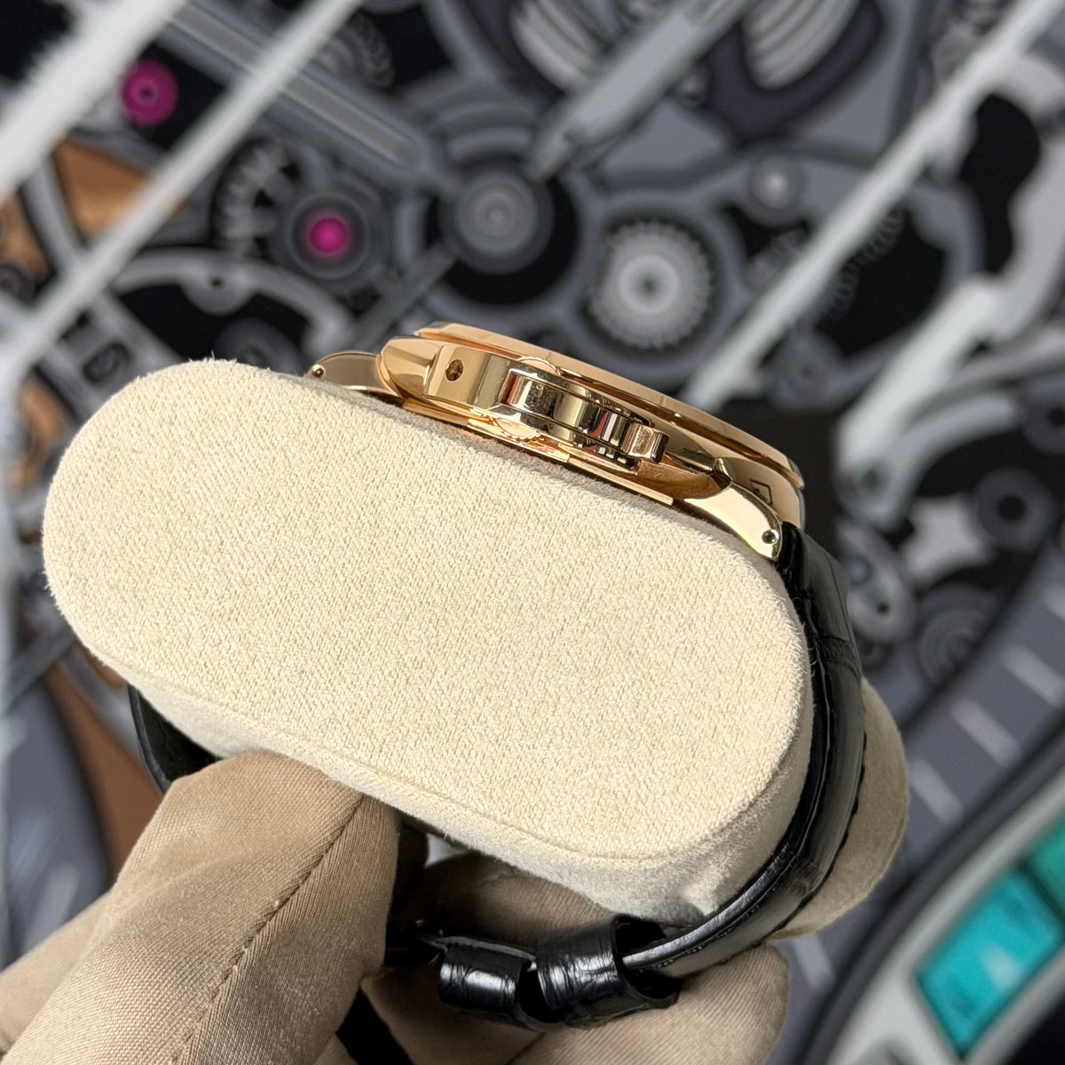 NEW Panerai Luminor Date Gold PAM01336
