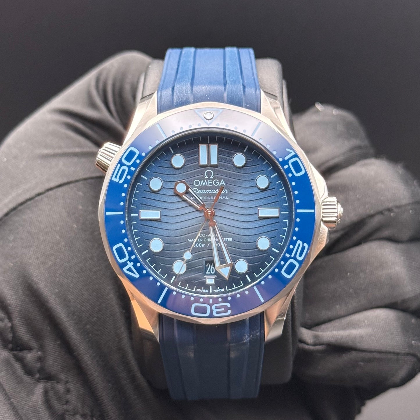 NEW Omega Seamaster Diver 300m Summer Blue 210.32.42.20.03.002