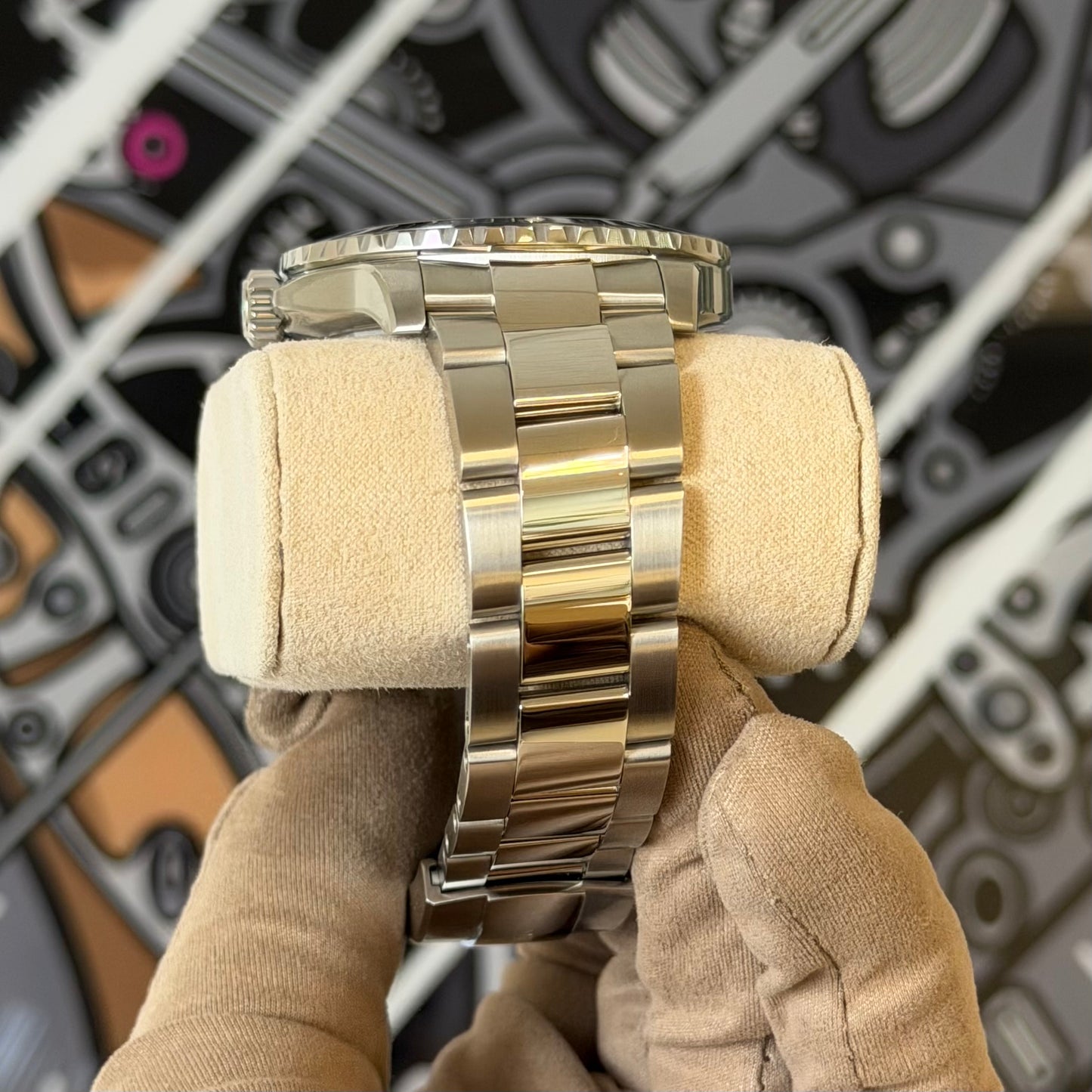 NEW Breitling SuperOcean 44 Tiffany Blue A17376
