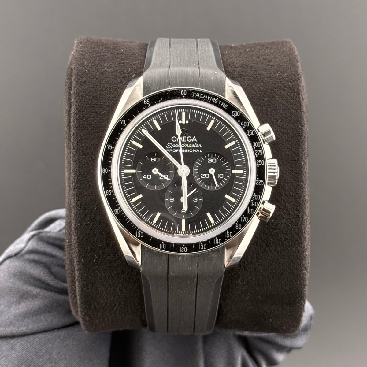 Omega Speedmaster Professional Moonwatch Sapphire Sandwich 310.30.42.50.01.002