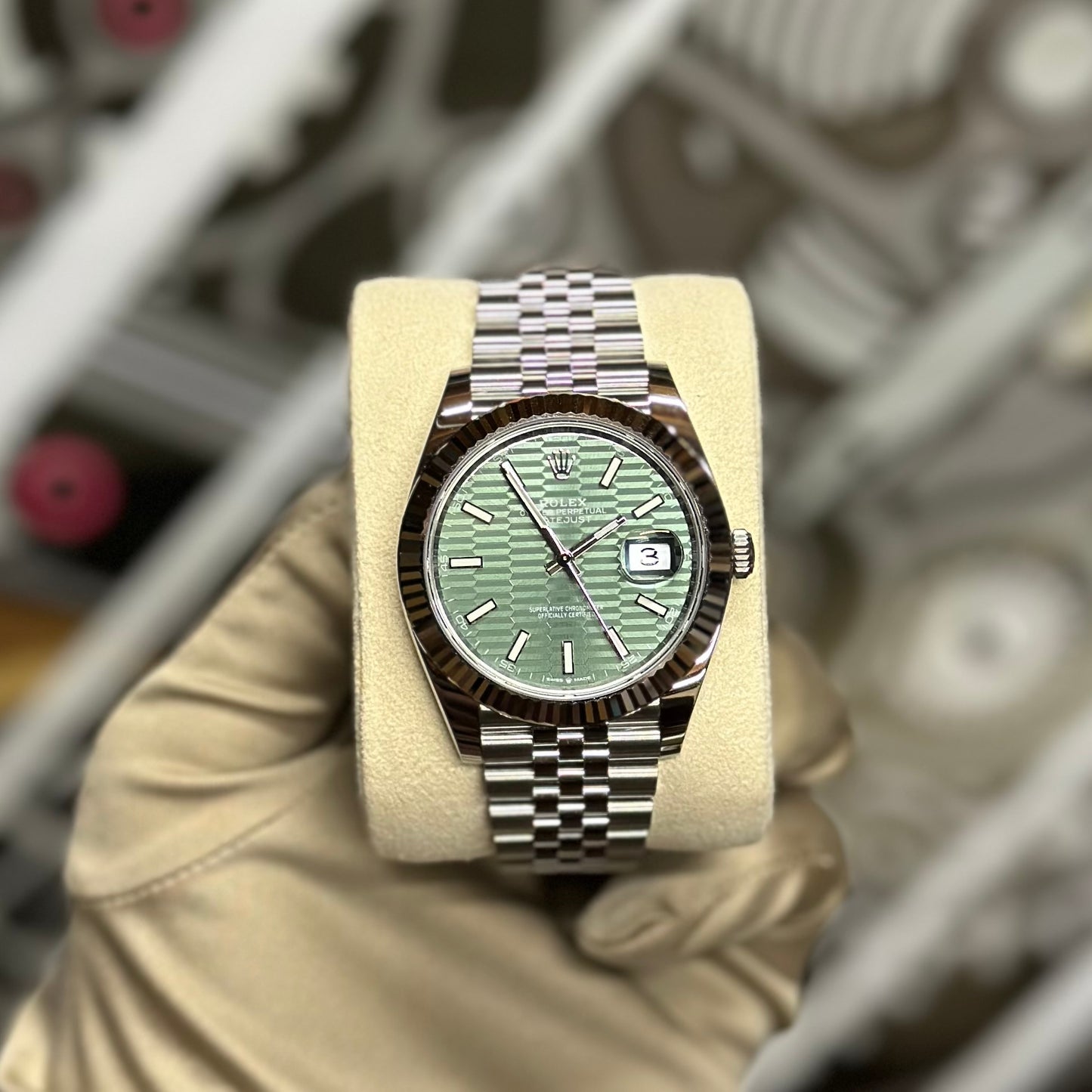 Rolex Datejust 41 Green Motif 126334