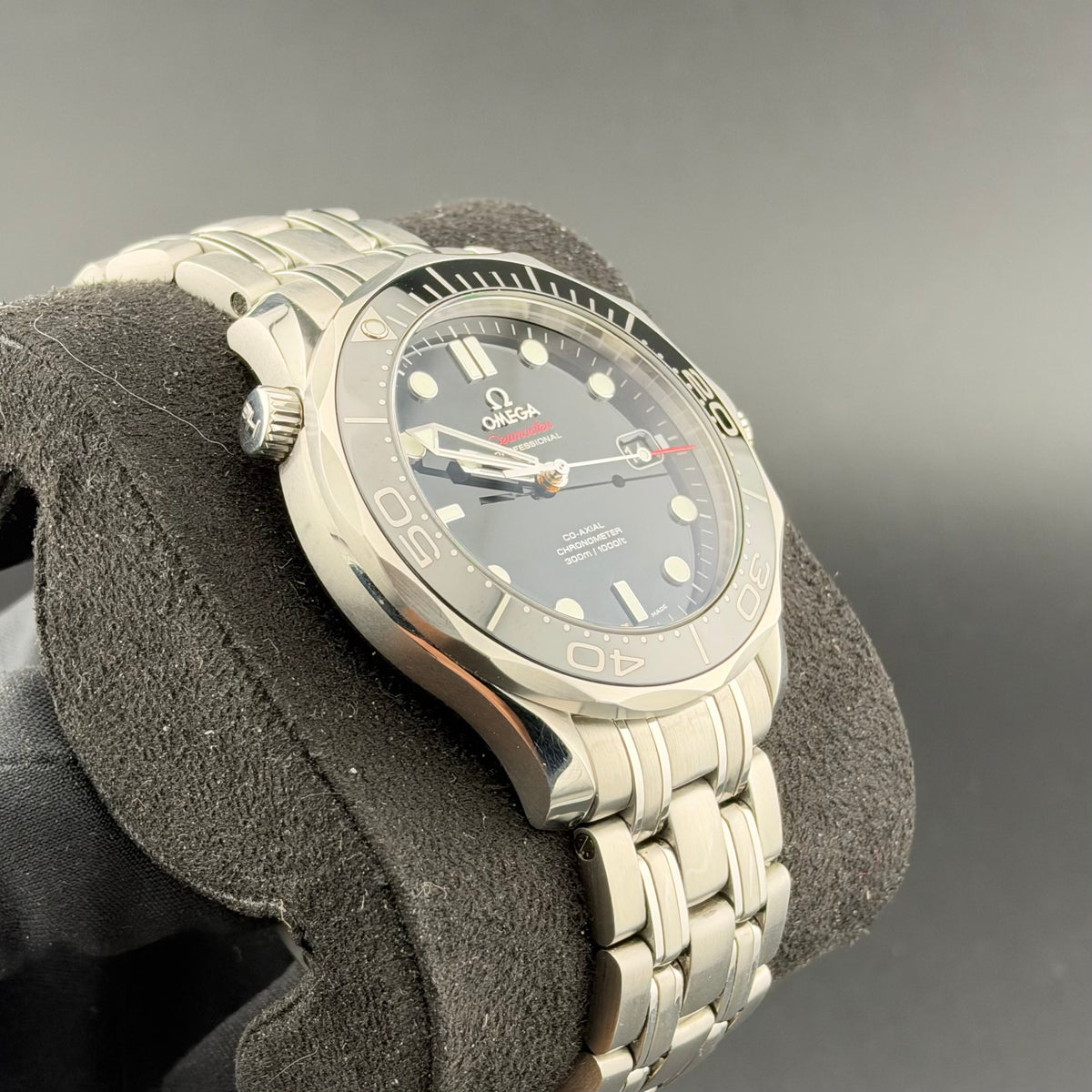 Omega Seamaster Diver 300m Black No Wave 212.30.41.20.01.003